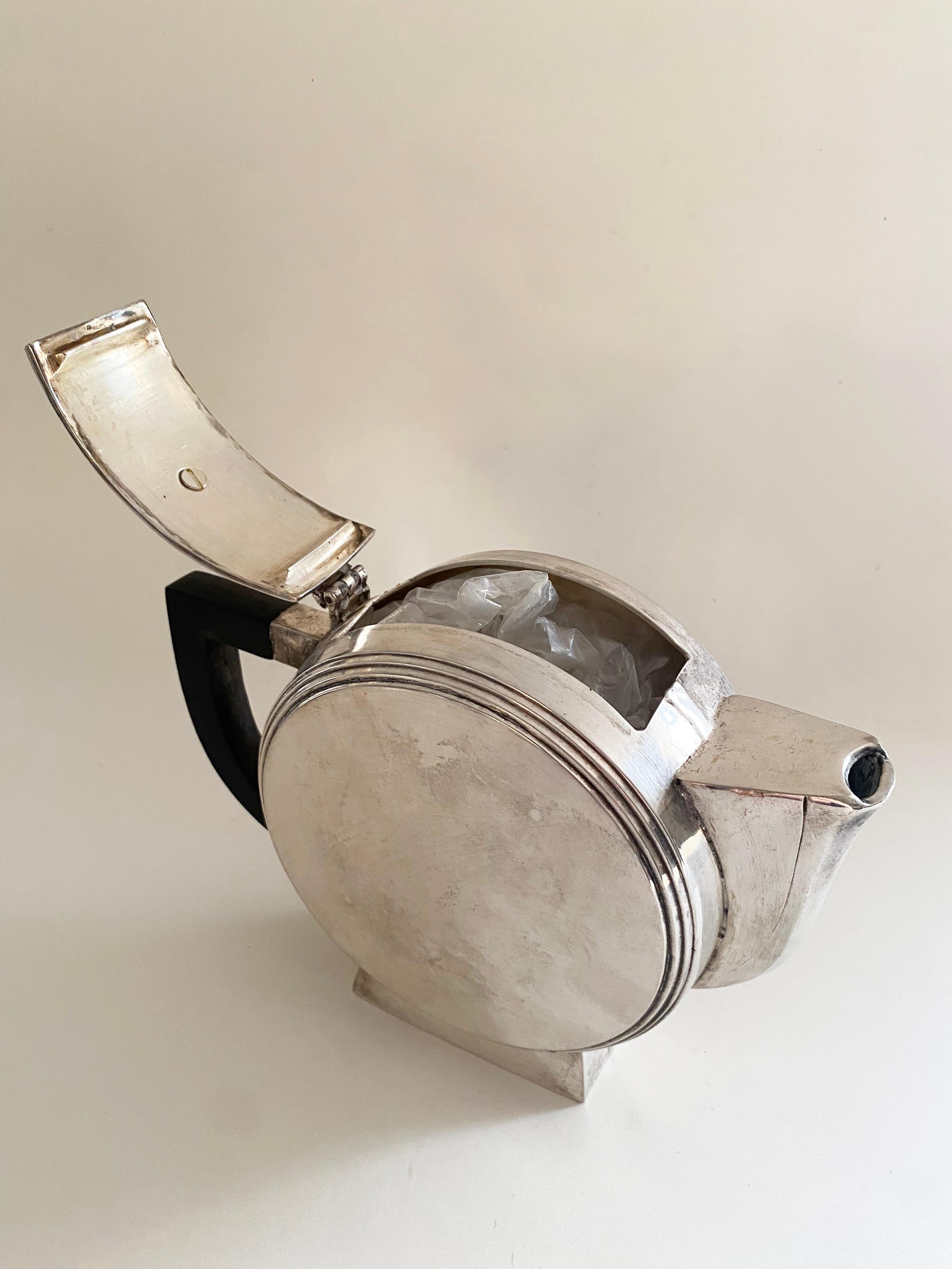1930s Art Deco Silverplated Tea Pot by HG Murphy For Sale 2