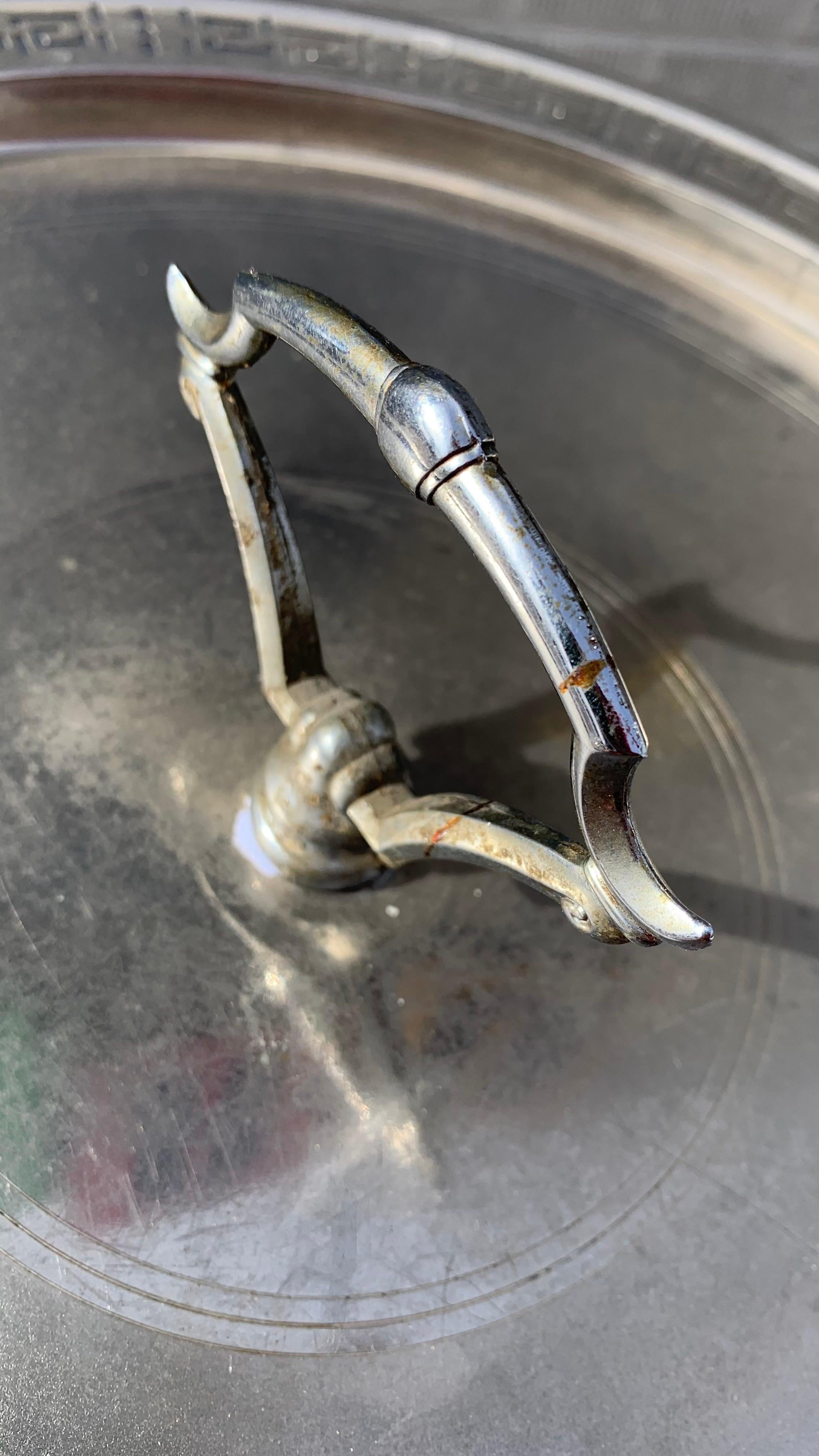 1930s Art Deco Smoking Stand With Marbled Bakelite Stem by Manning-Bowman & Co en vente 2