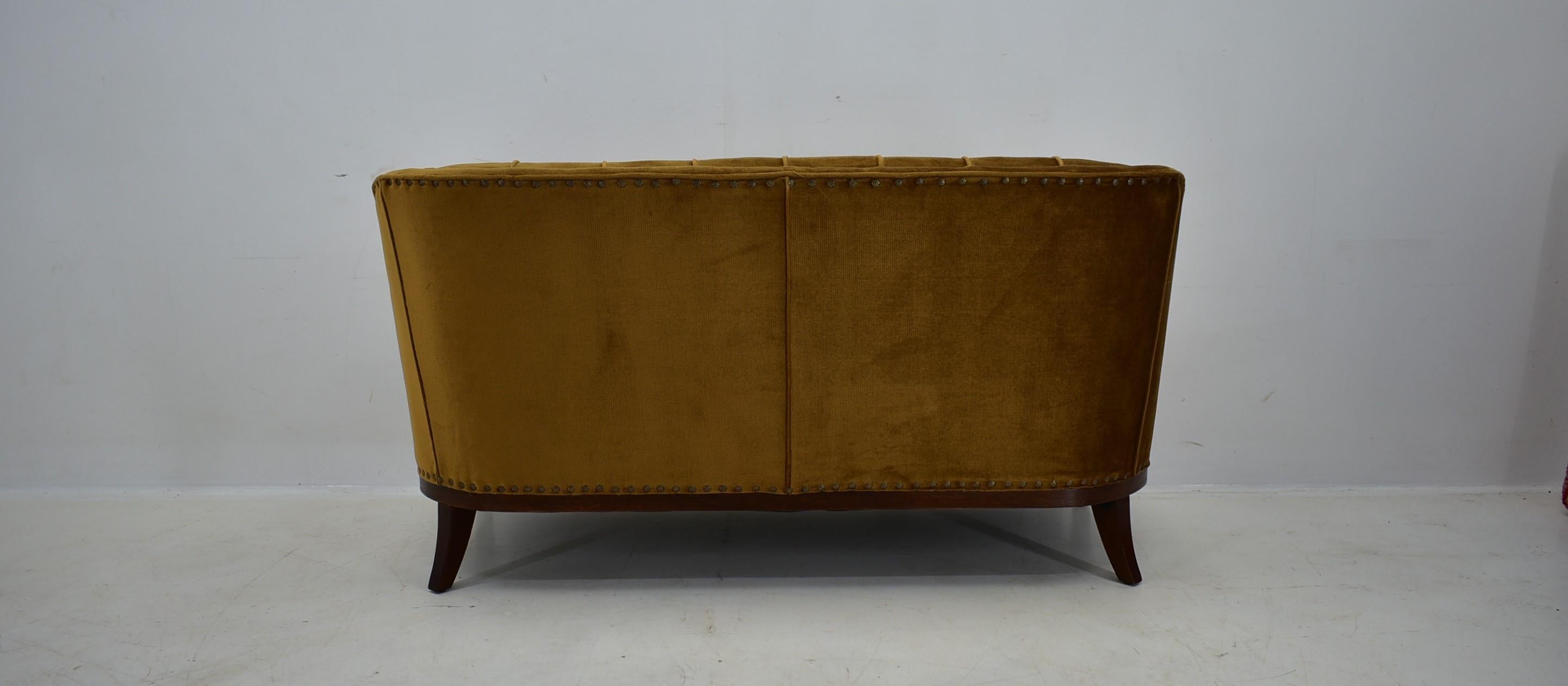 1930s  Art déco-Sofa, Tschechoslowakei im Angebot 7