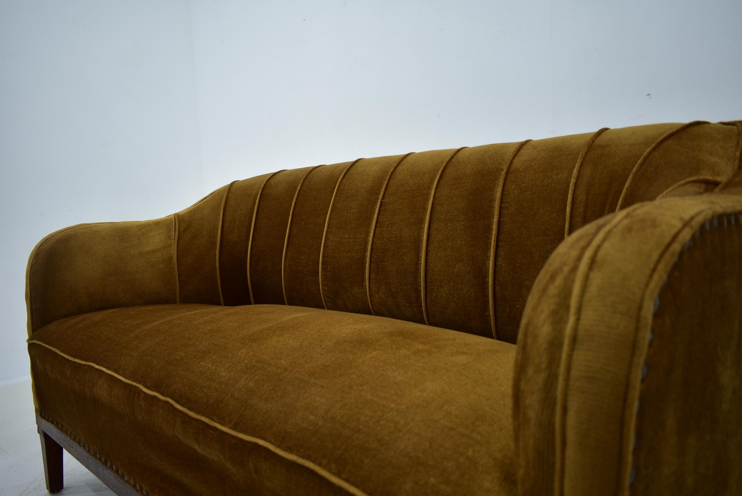 1930s  Art déco-Sofa, Tschechoslowakei (Tschechisch) im Angebot