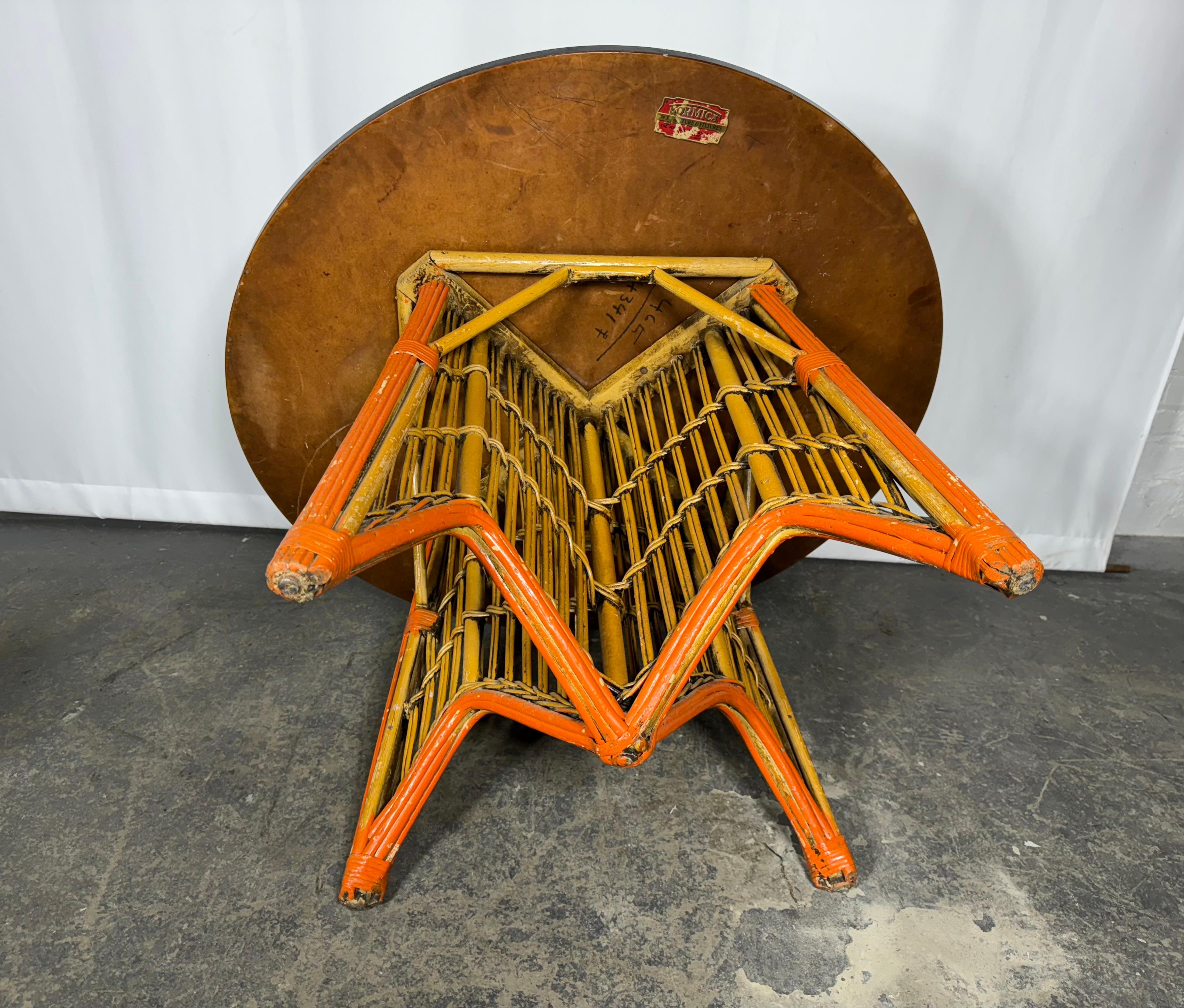 Stunning 1930's Art Deco  Stick wICKER / Split Reed Center / Cocktail Table, Ypsilanti,, Amazing quality and construction,, Wonderful design / patina. Great color.. (possibly repainted a very long time ago) Retains original black laminate / formica
