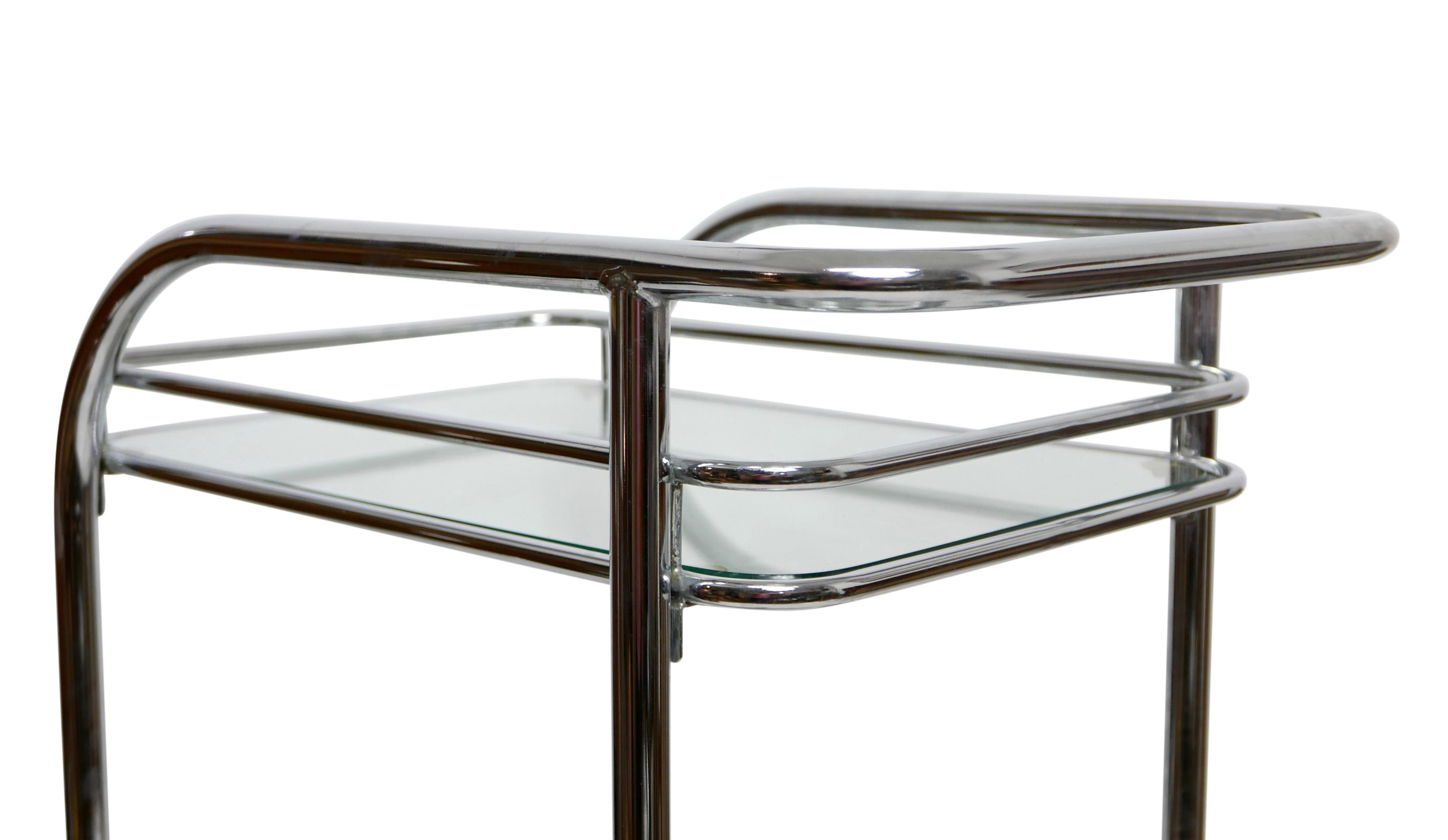 1930s Art Deco Streamline Modern Chrome and Glass Bar Cart 4