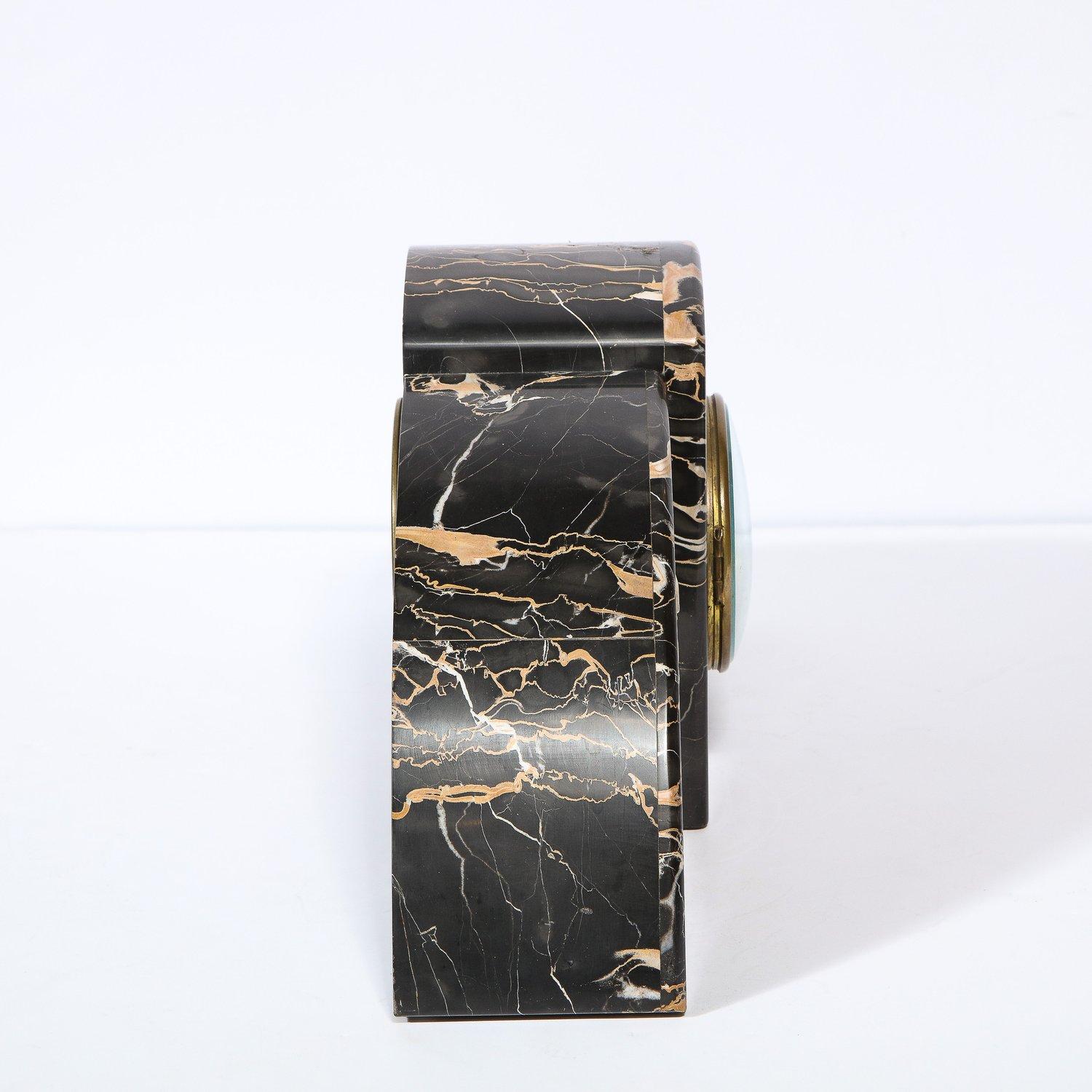 1930s Art Deco Streamlined Neoclassical Figurative Exotic Marble & Bronze Clock en venta 7