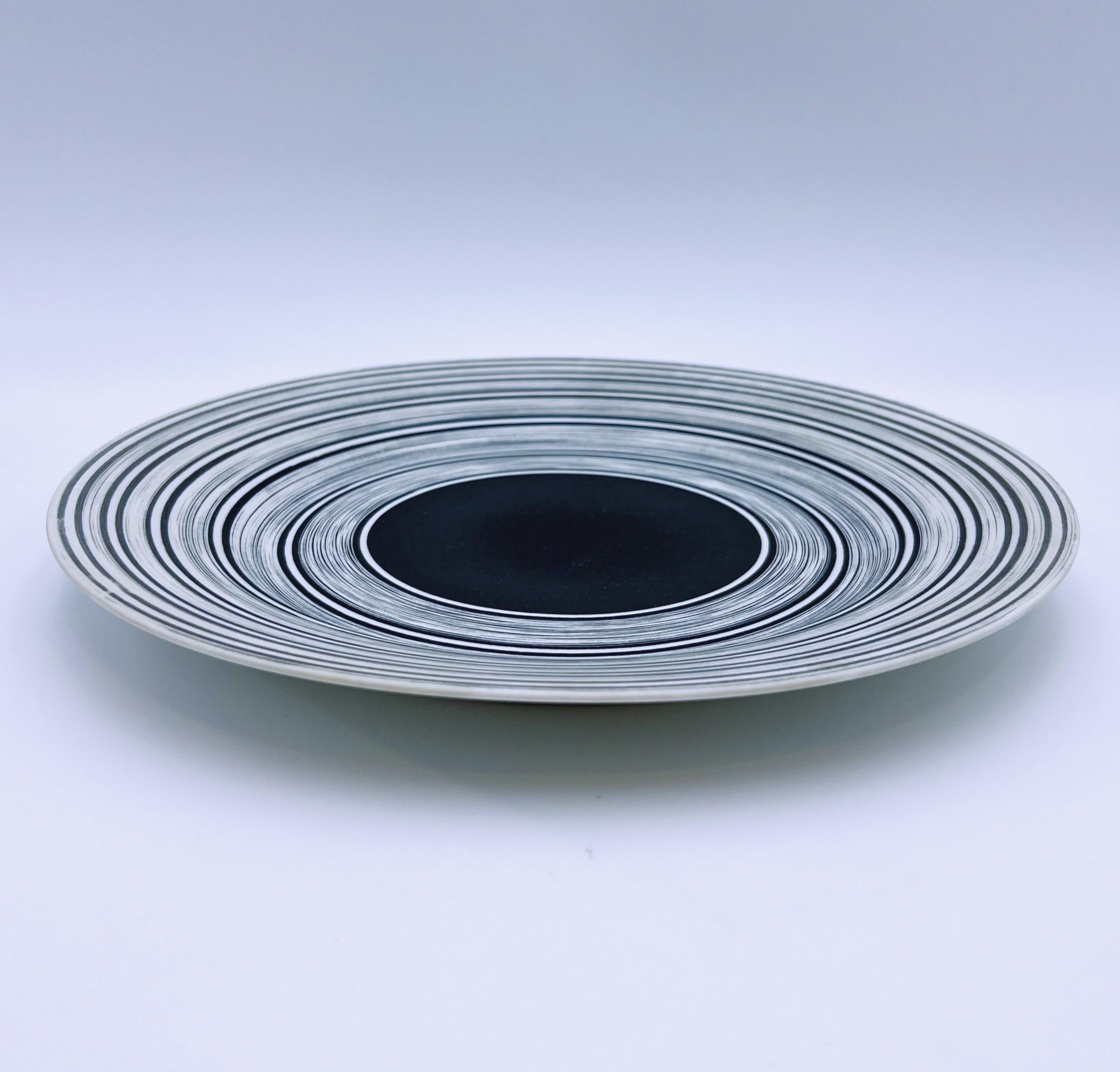 Plato de pared estilo Art Déco de los años 30 de Nora Gulbrandsen para Porsgrund Porcelain Art Decó en venta