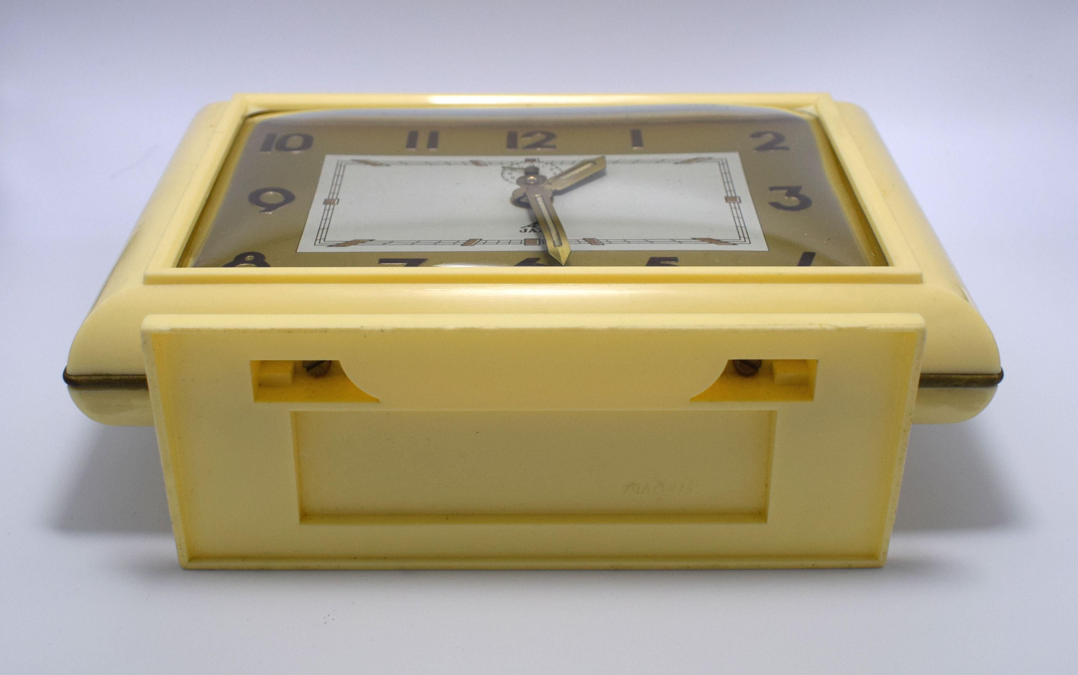 Metal 1930s Art Deco Stylish French Bakelite Clock by JAZ