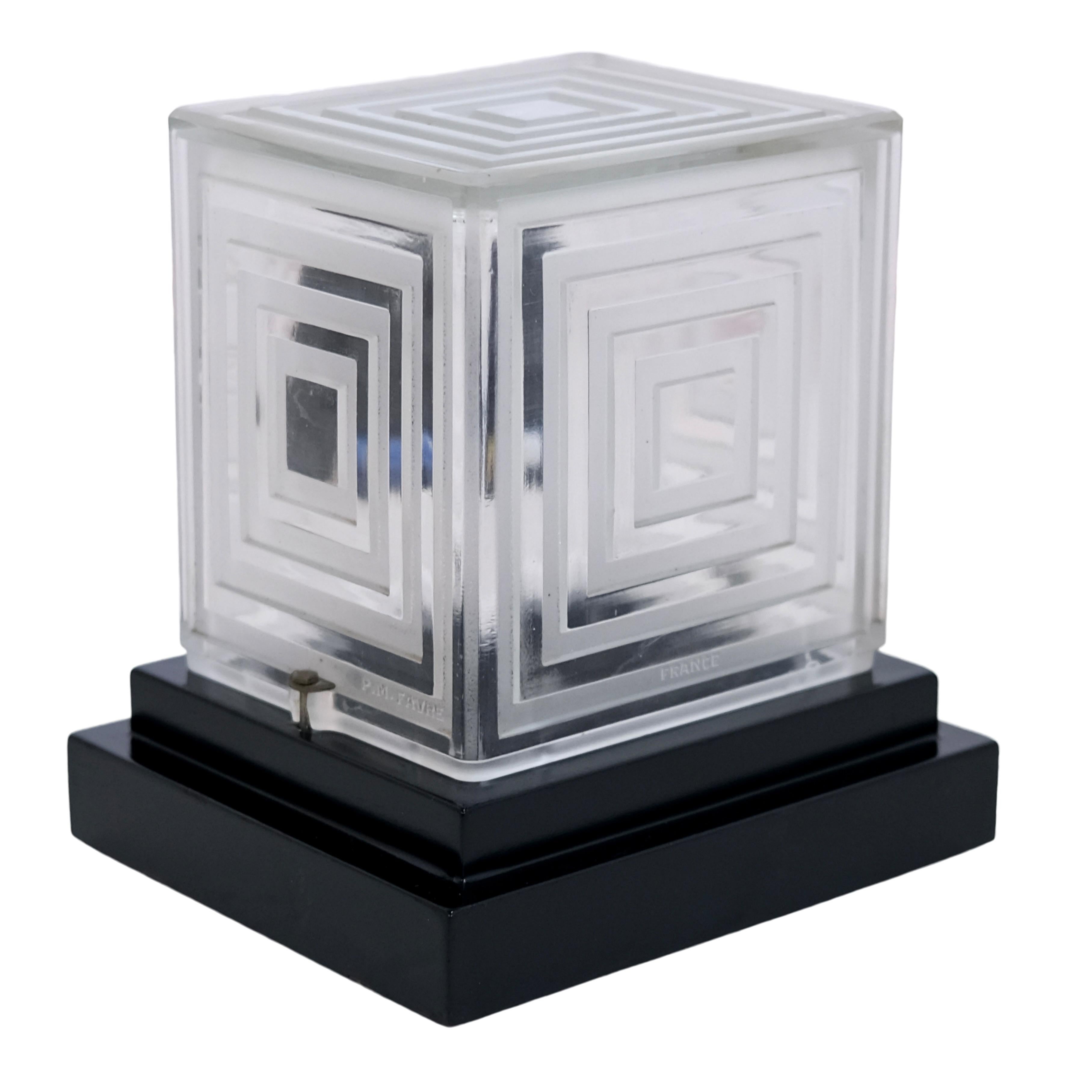 1930s Art Deco Table Desk Clock With Cubist Glass Case by P.M. Favre For Sale 1