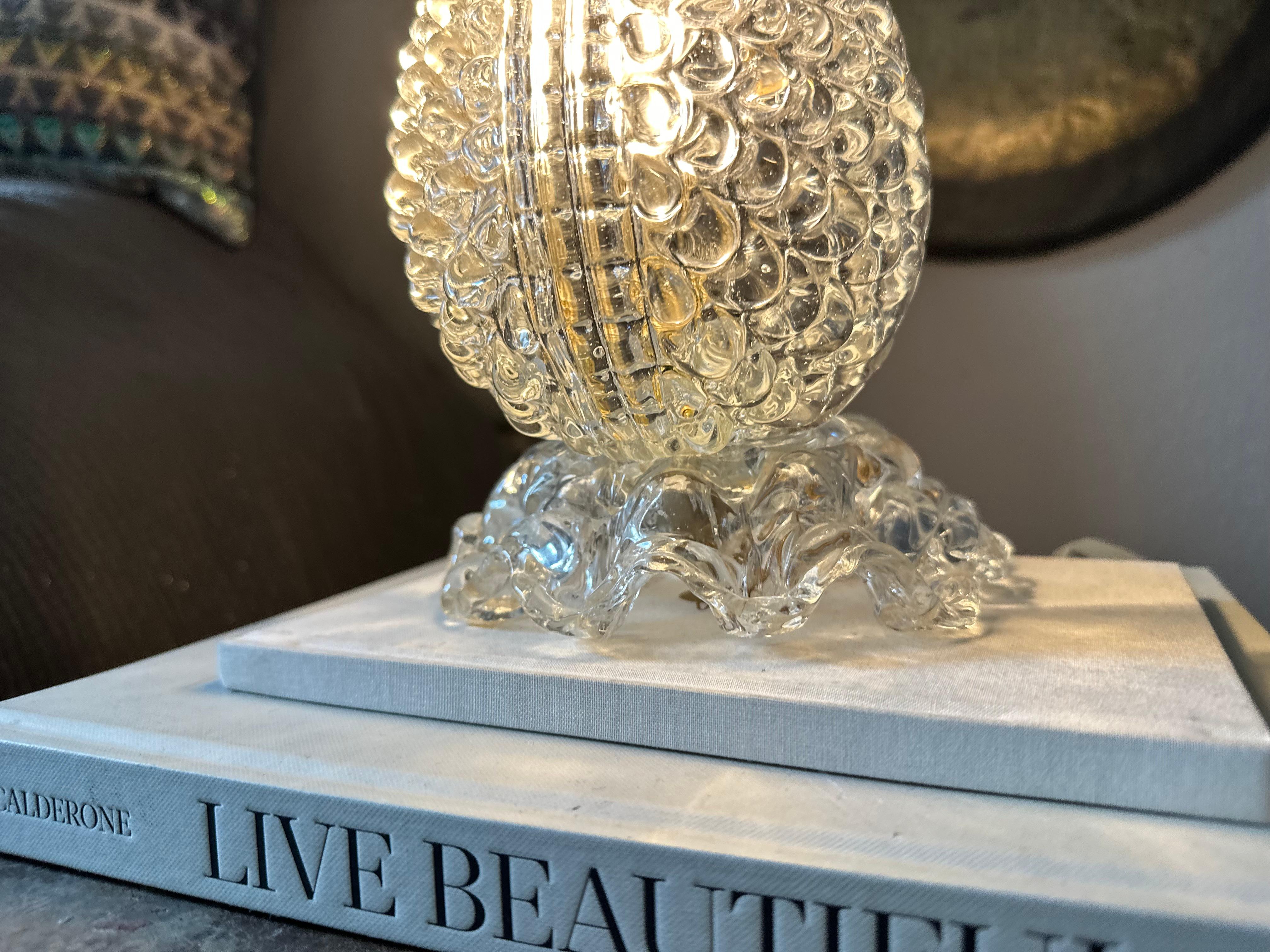 1930s Art Deco Table Lamp in Clear Murano Glass – Attributed to Ercole Barovie For Sale 7