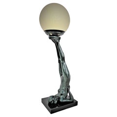 Vintage 1930's Art Deco Table Lamp Lady Juggler
