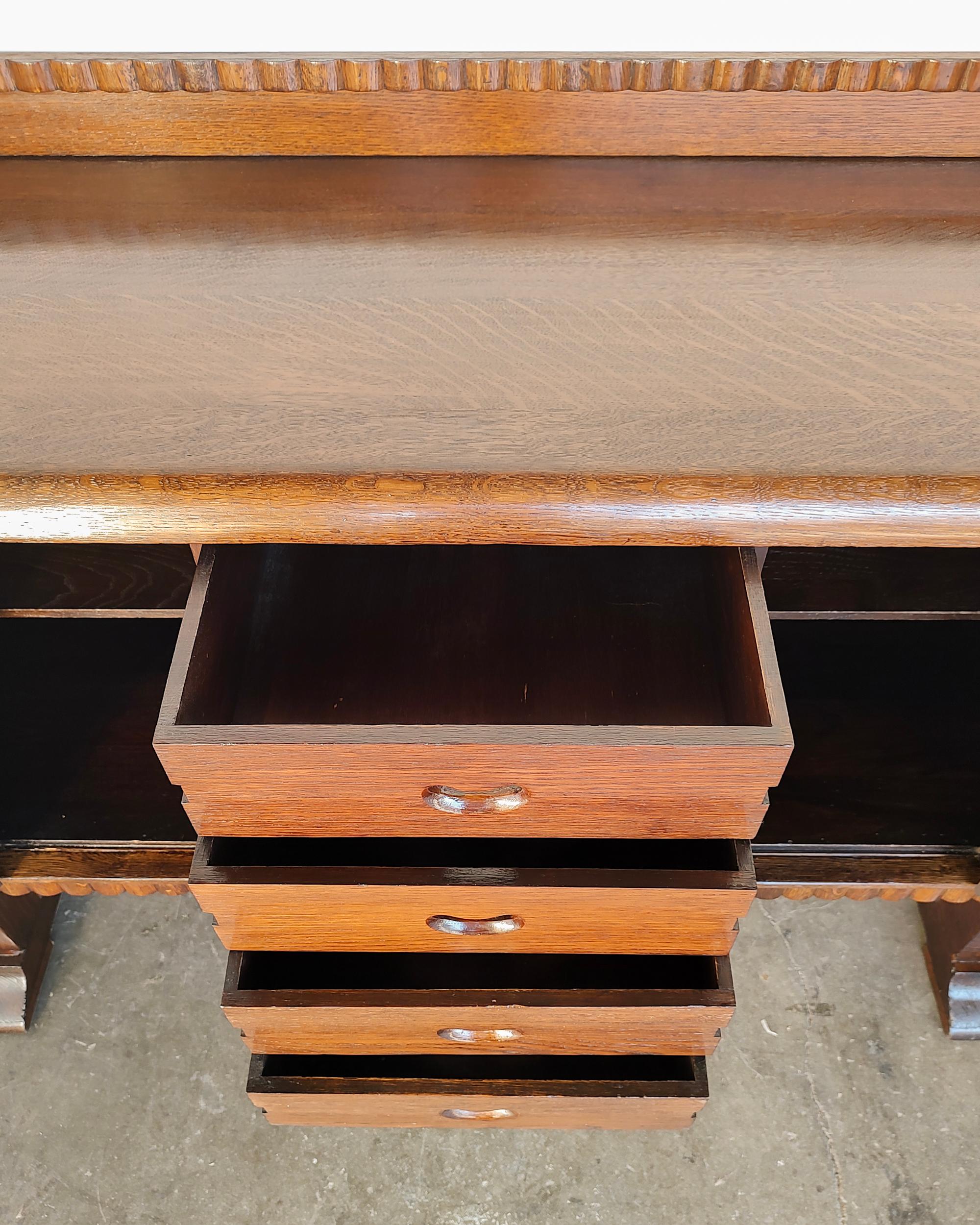 1930s Art Deco Tiger Oak Wood Buffet Cabinet Antique For Sale 7