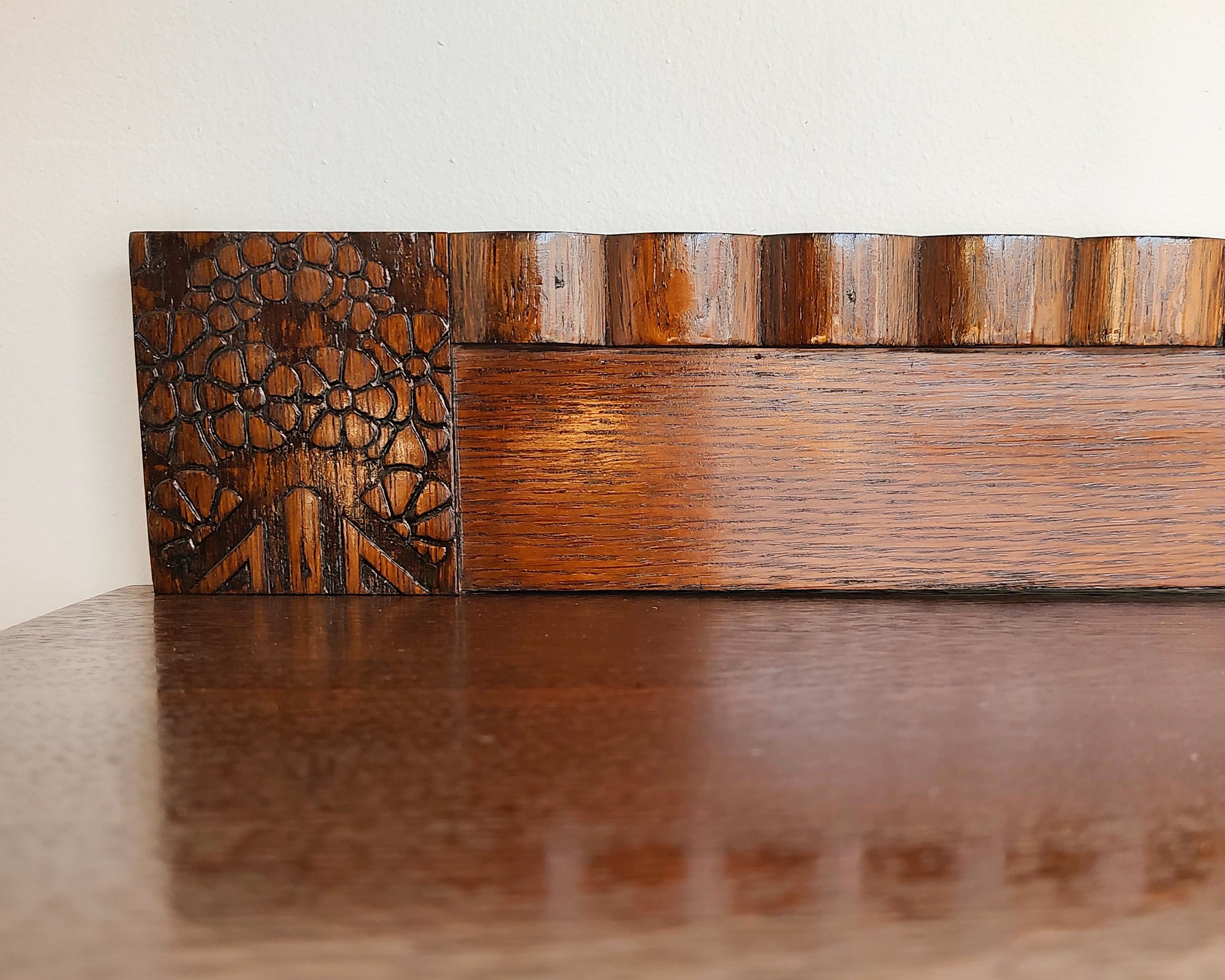 1930s Art Deco Tiger Oak Wood Buffet Cabinet Antique For Sale 12