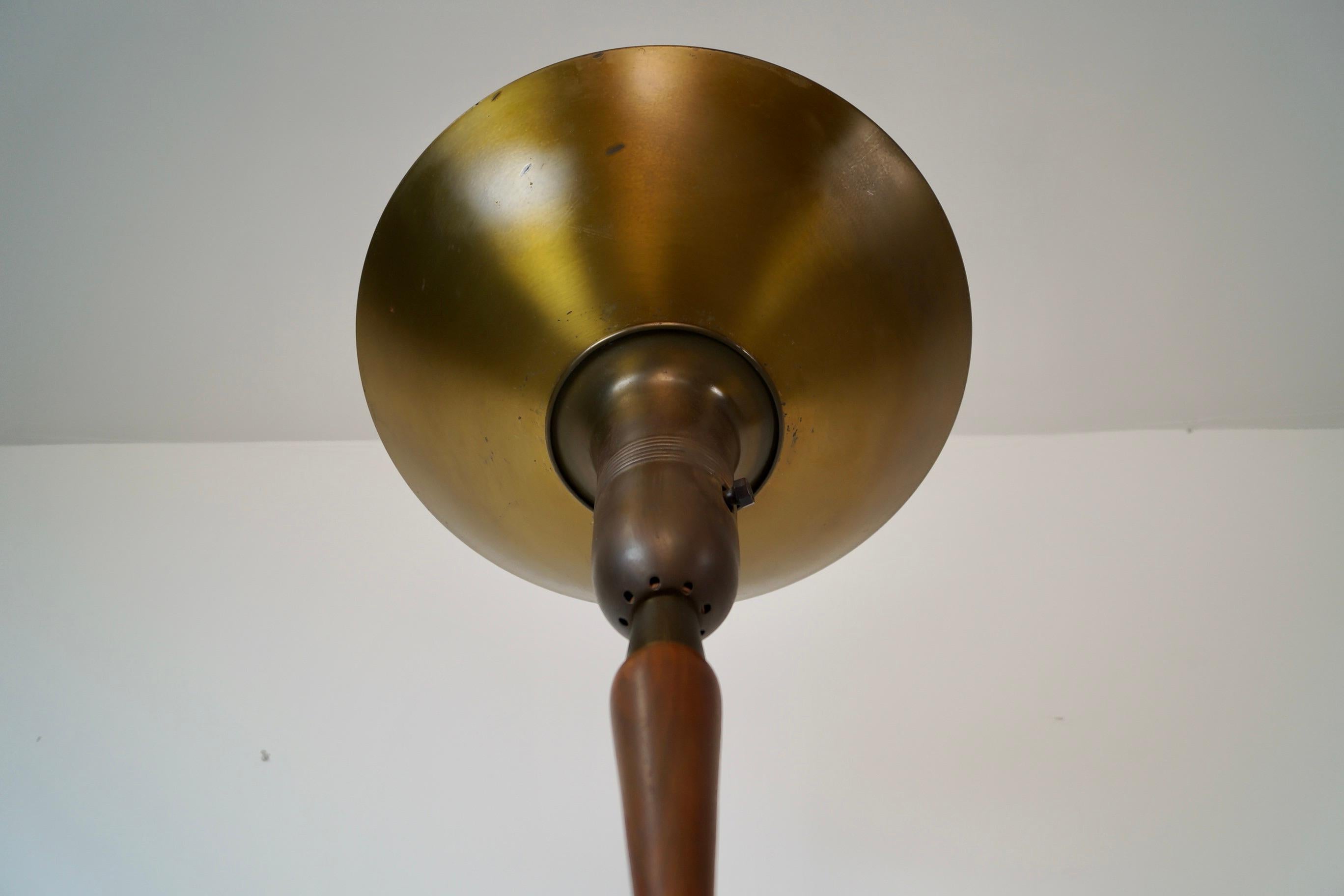 1930's Art Deco Torchiere Walnut & Brass Floor Lamp For Sale 9