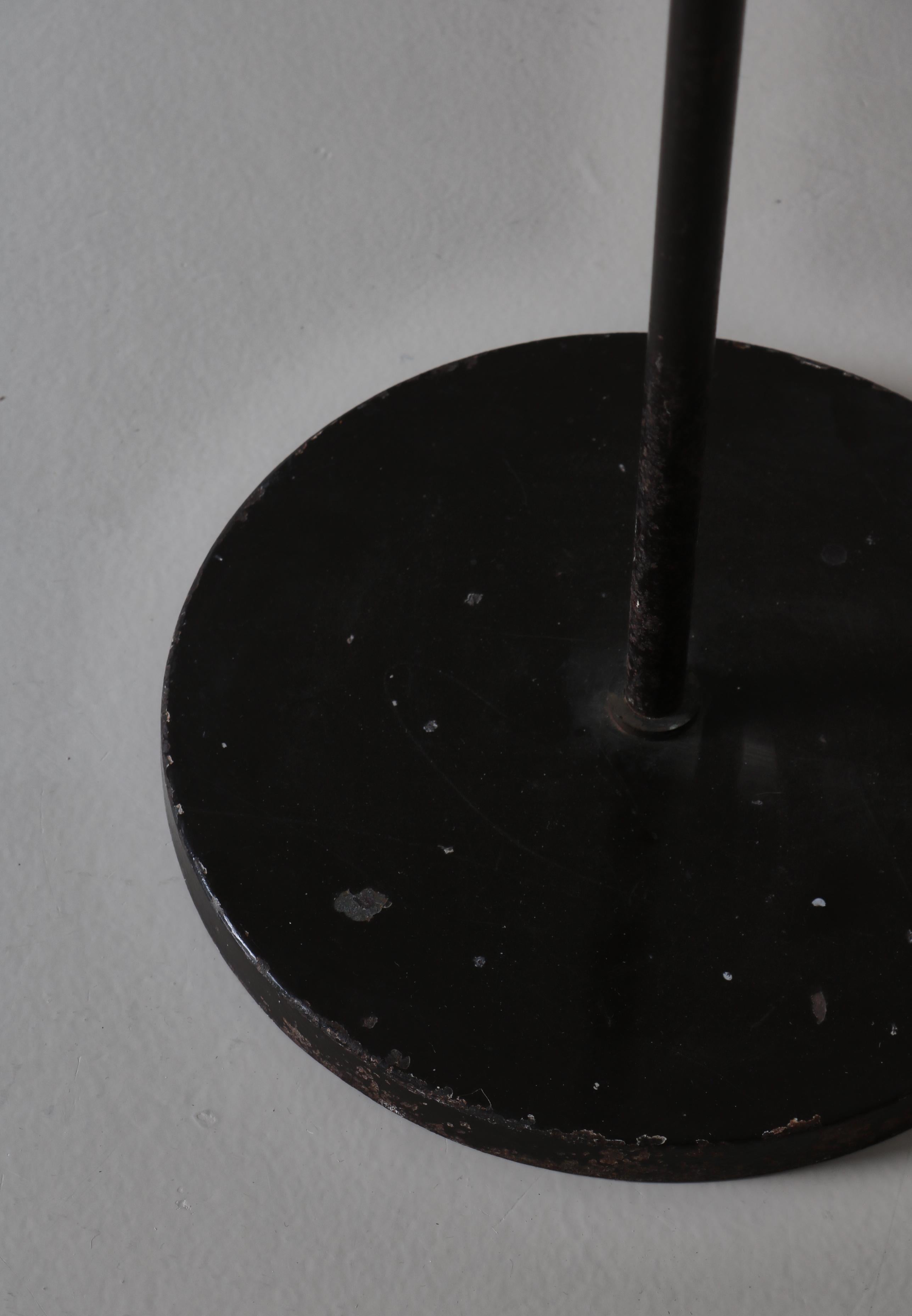 Iron 1930s Art Deco Uplight Floor Lamp Louis Poulsen, Copenhagen For Sale
