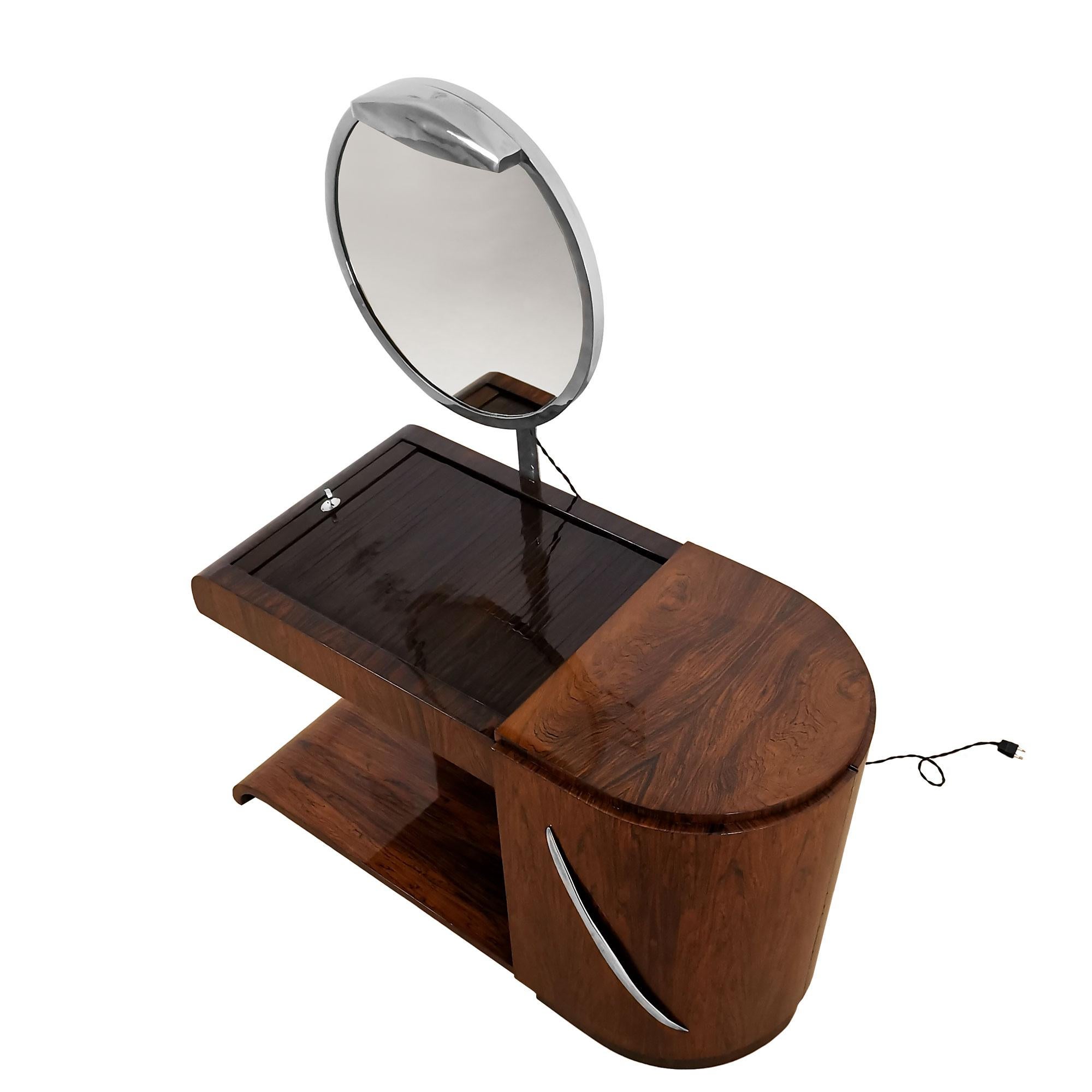 Laiton Coiffeuse Art Déco en acajou avec miroir lumineux pivotant - France, années 1930 en vente