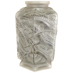 Art-déco-Vase aus den 1930er Jahren von Pierre D''Avesn