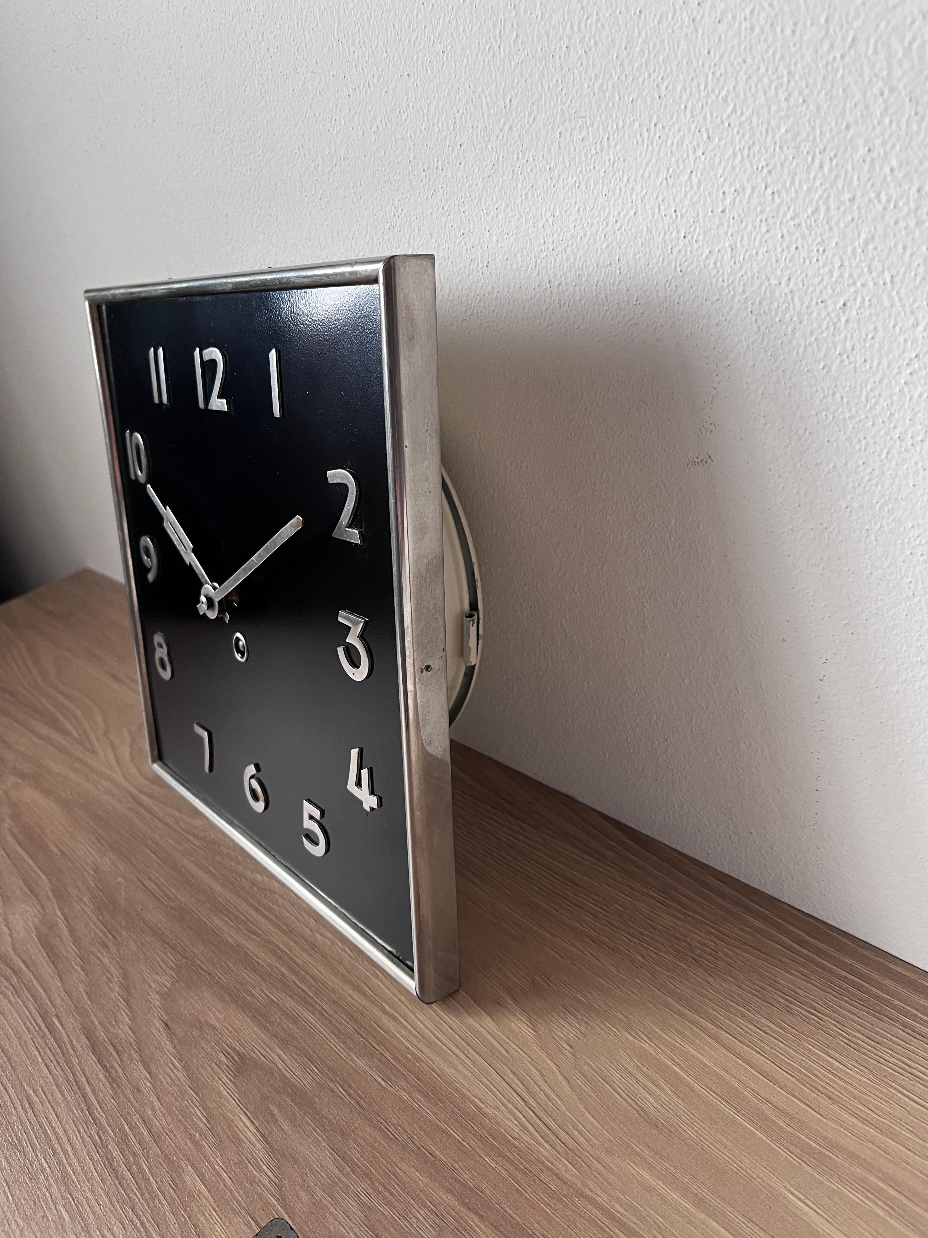 1930s Art-Deco wall clock, Germany In Good Condition In Praha, CZ