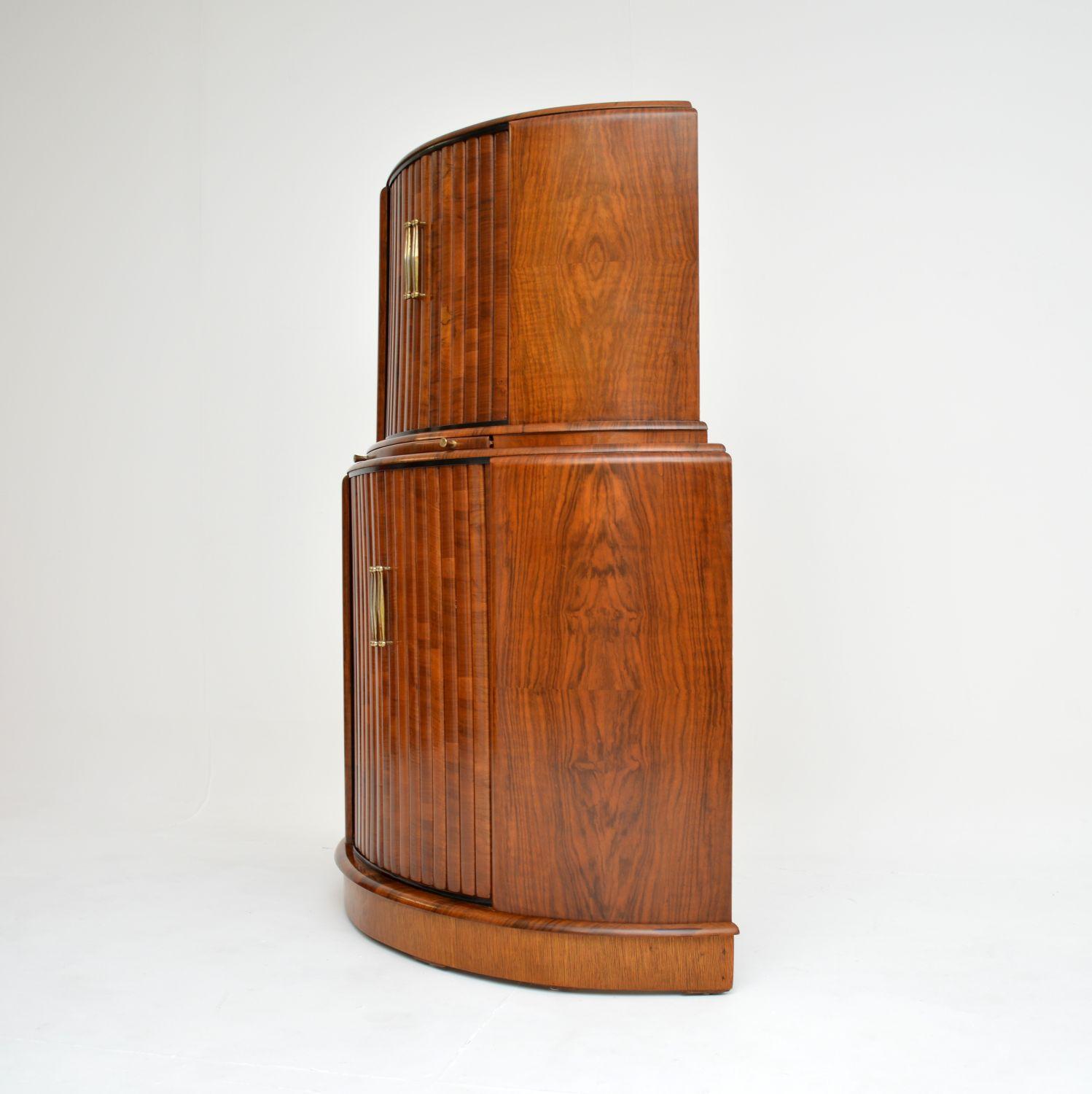 Mid-20th Century 1930's Art Deco Walnut Cocktail Drinks Cabinet