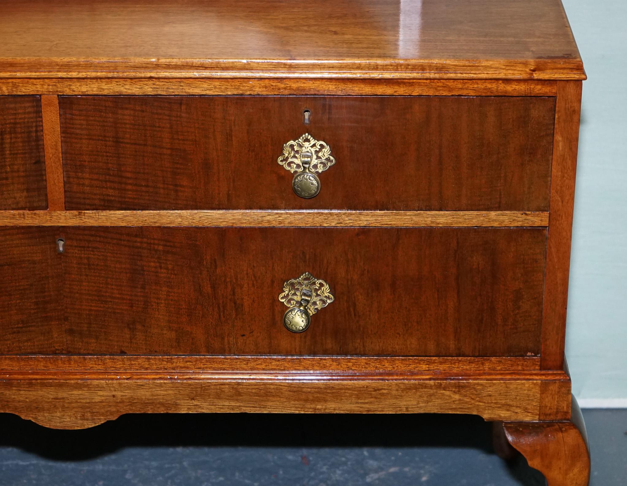 1930's ART DECO WALNUT DRESSING TABLE QUEEN ANNE STYLE DESK For Sale 11