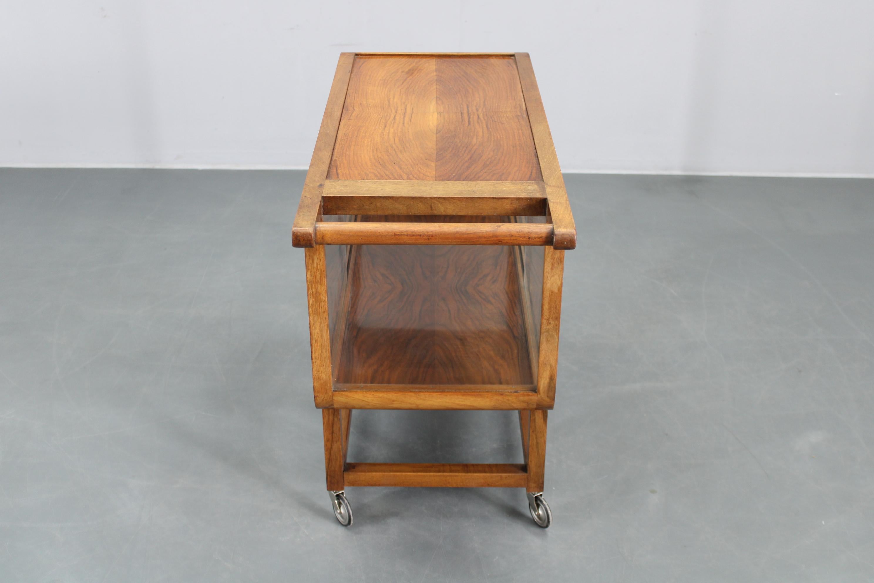 Carrello da portata in noce Art Deco degli anni '30, Cecoslovacchia in vendita 5