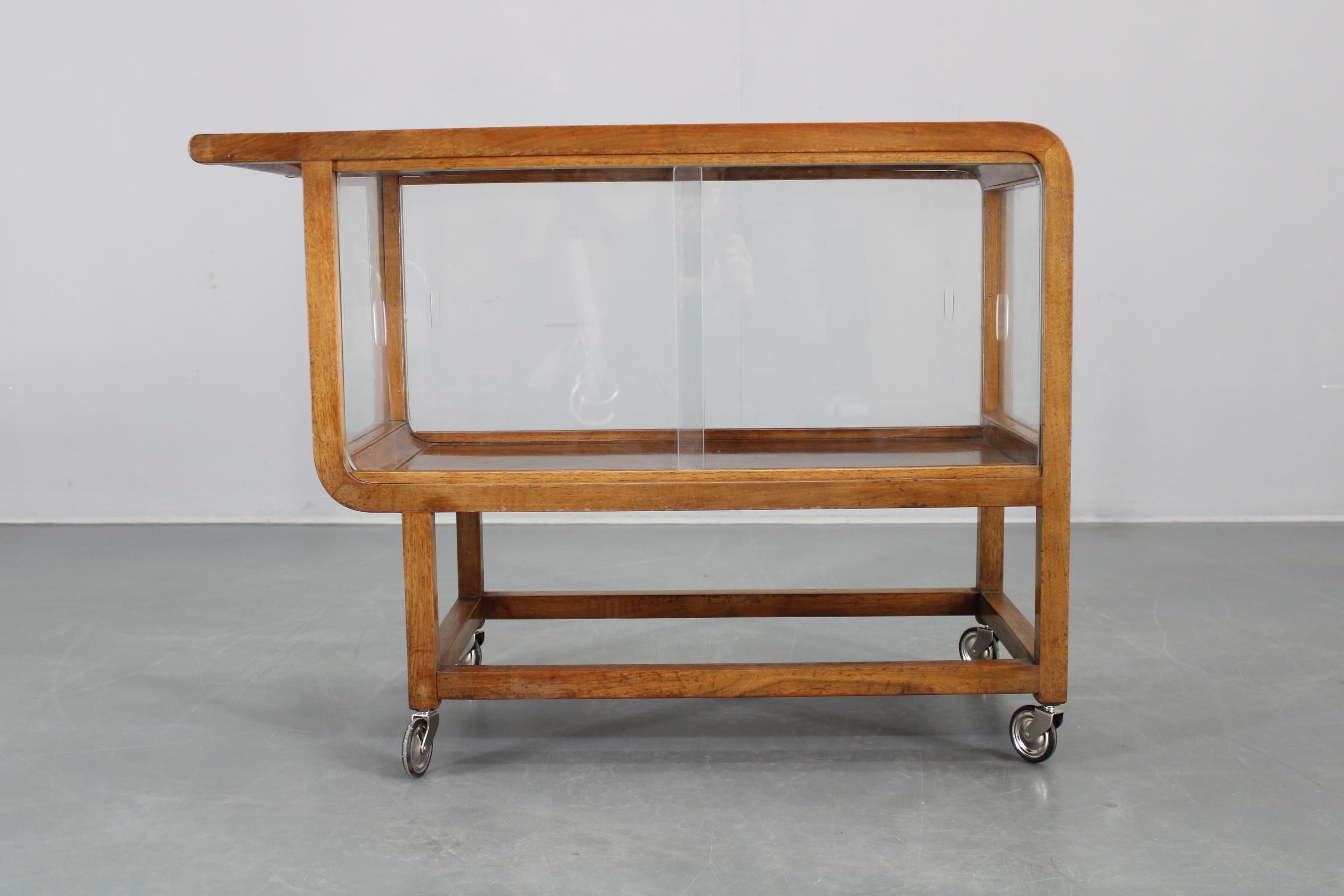 Carrello da portata in noce Art Deco degli anni '30, Cecoslovacchia in vendita 7