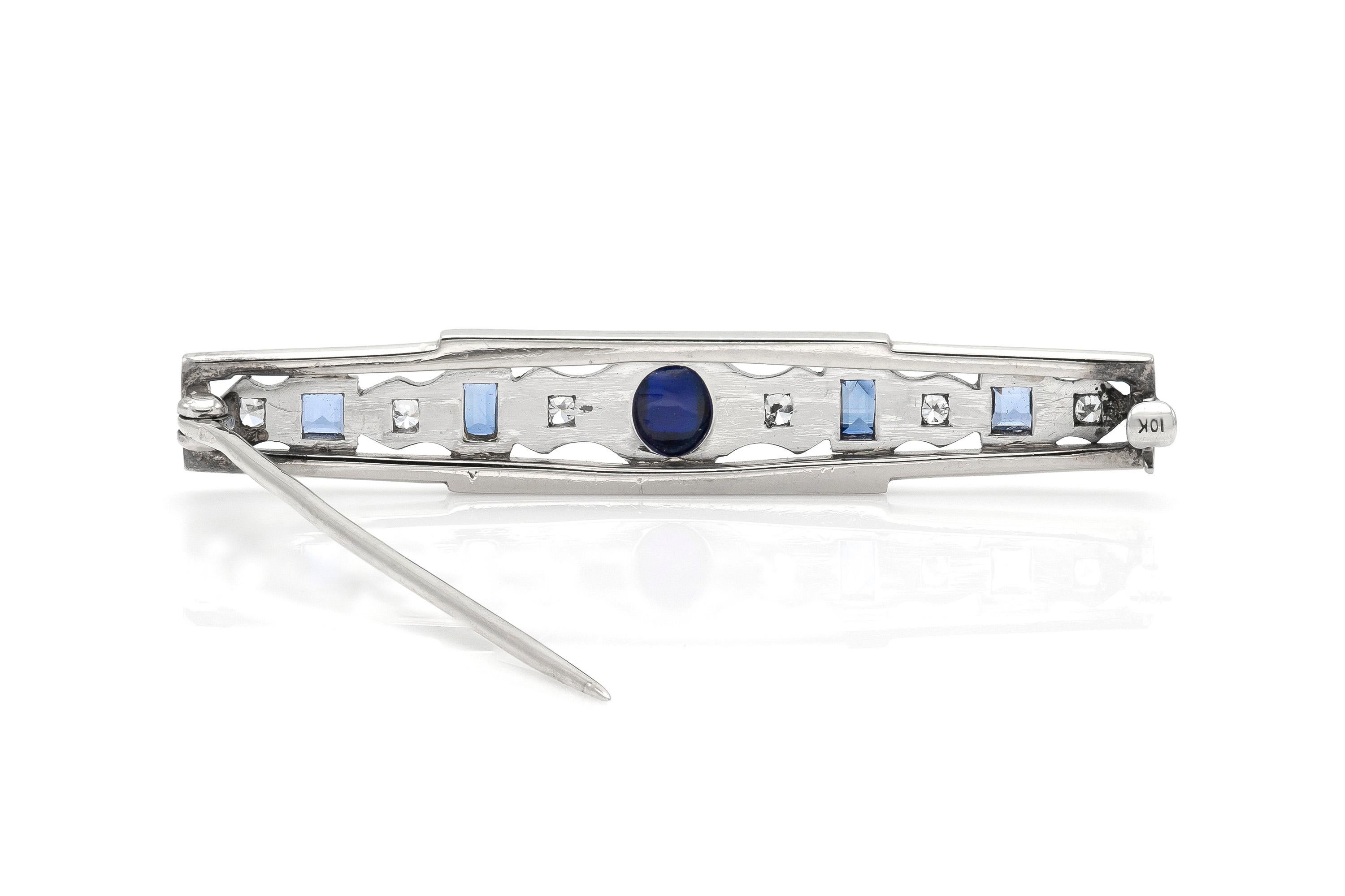 Cabochon 1930s Art Deco White Gold Pin with Sapphires and Diamonds For Sale