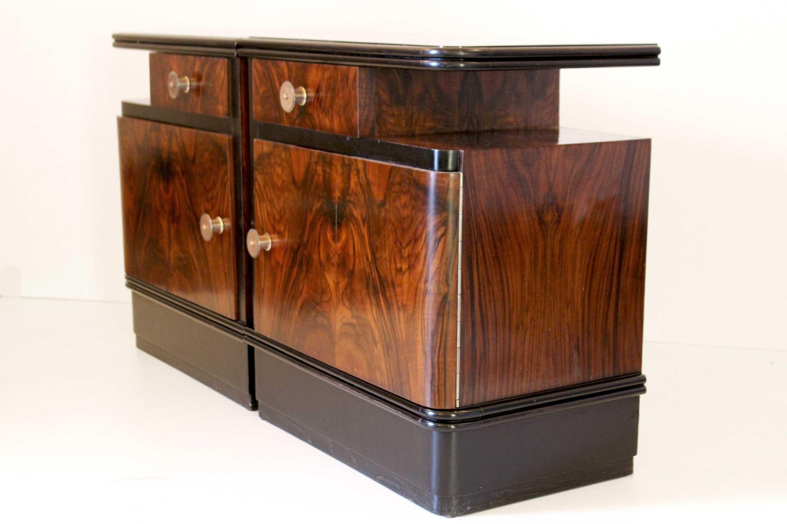1930s Art Deco Wood Bed and Two Nigth Stands 6