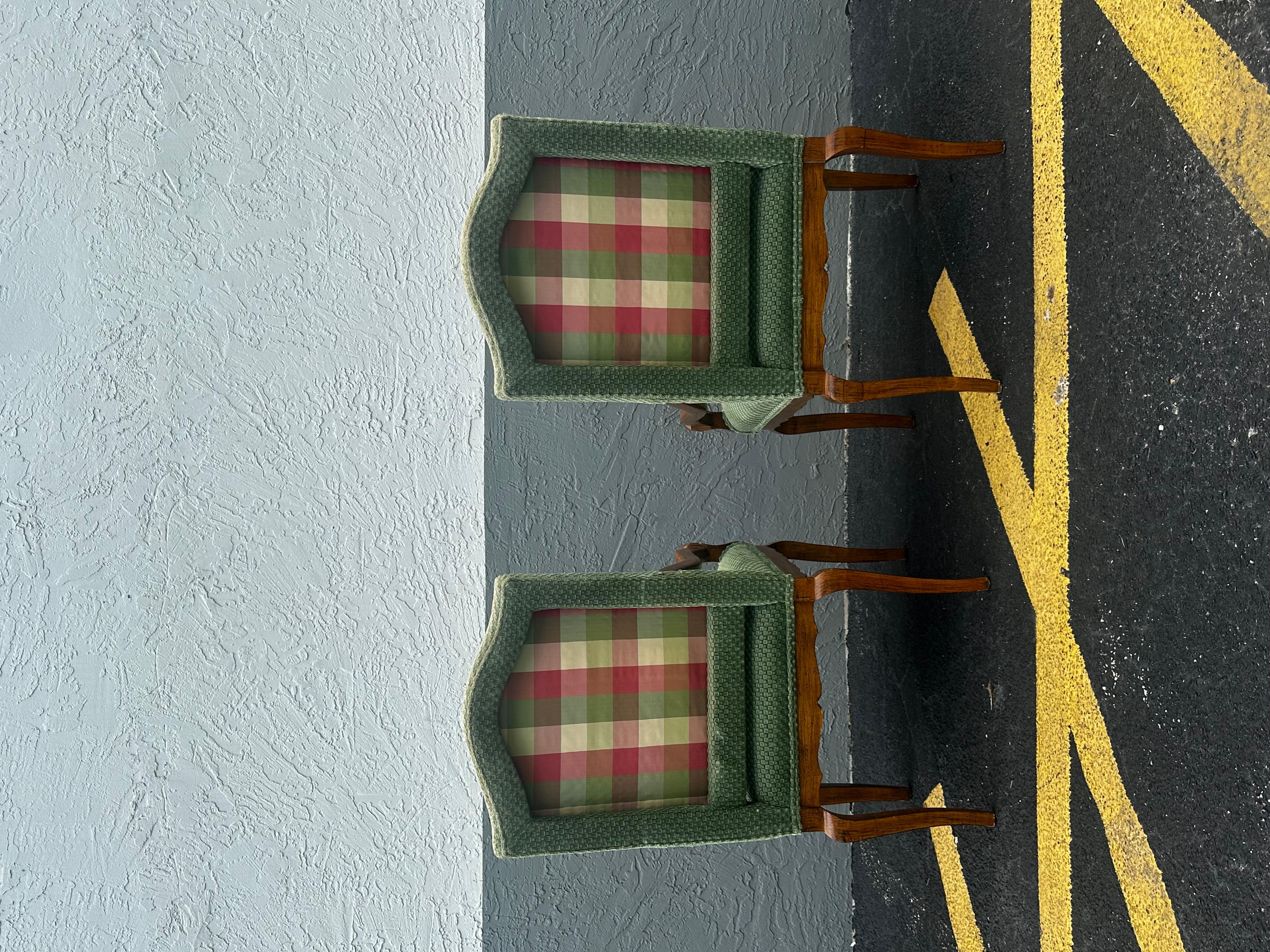 Tappezzeria Poltrone smerlate in legno Artful Green, The Artful Green, Set di 2, 1930 in vendita