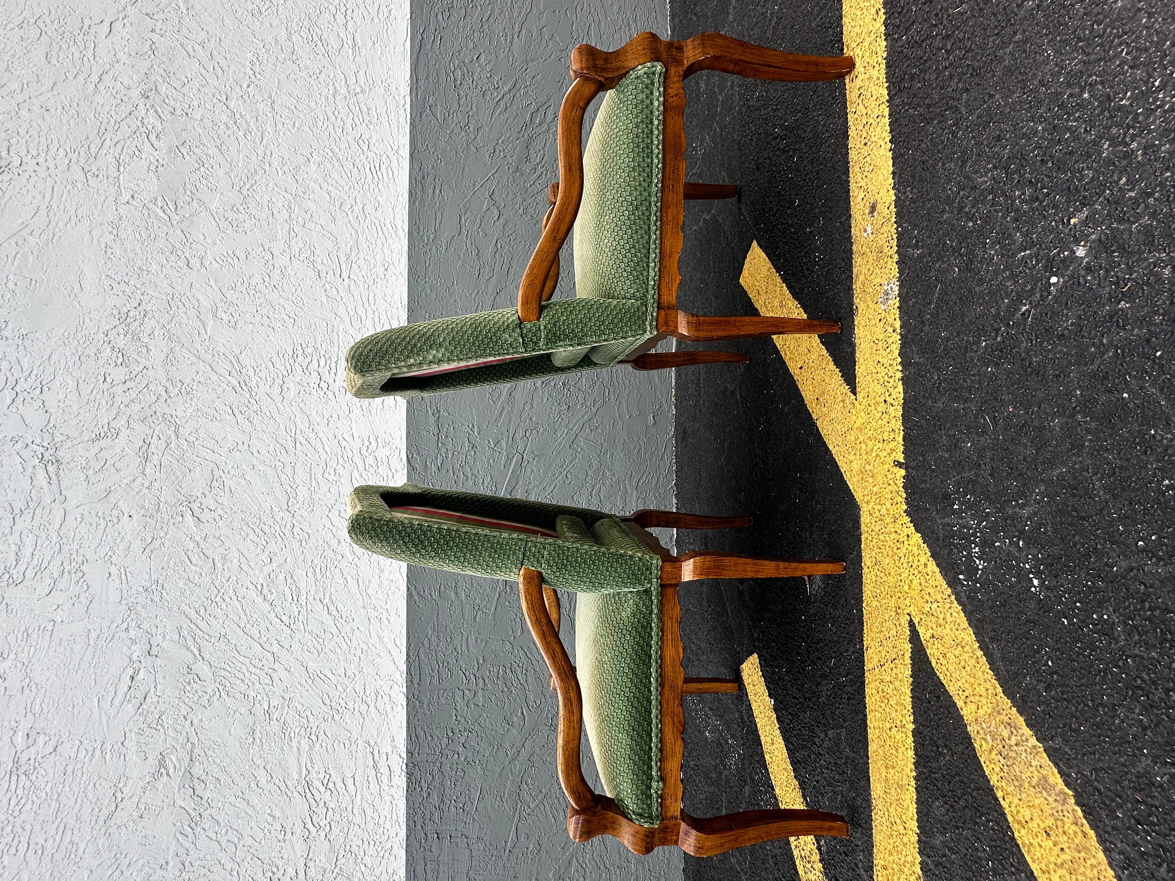 Poltrone smerlate in legno Artful Green, The Artful Green, Set di 2, 1930 in vendita 1
