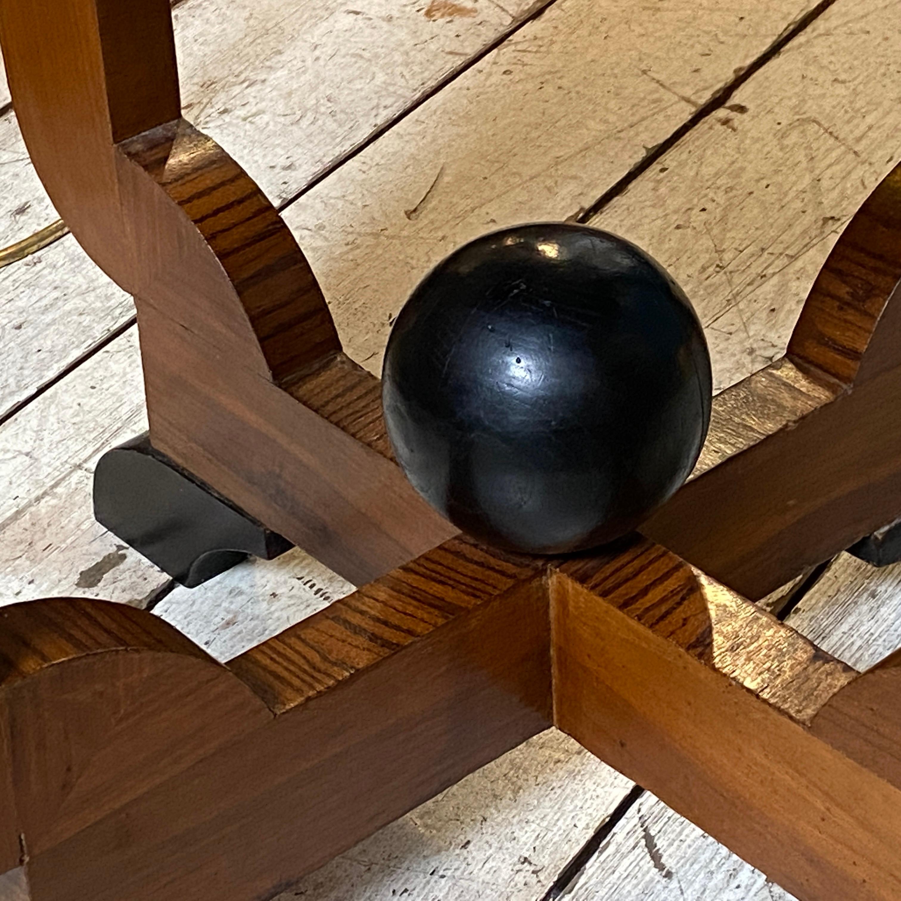 Hand-Crafted 1930s Art Deco Wood Italian Round Side Table