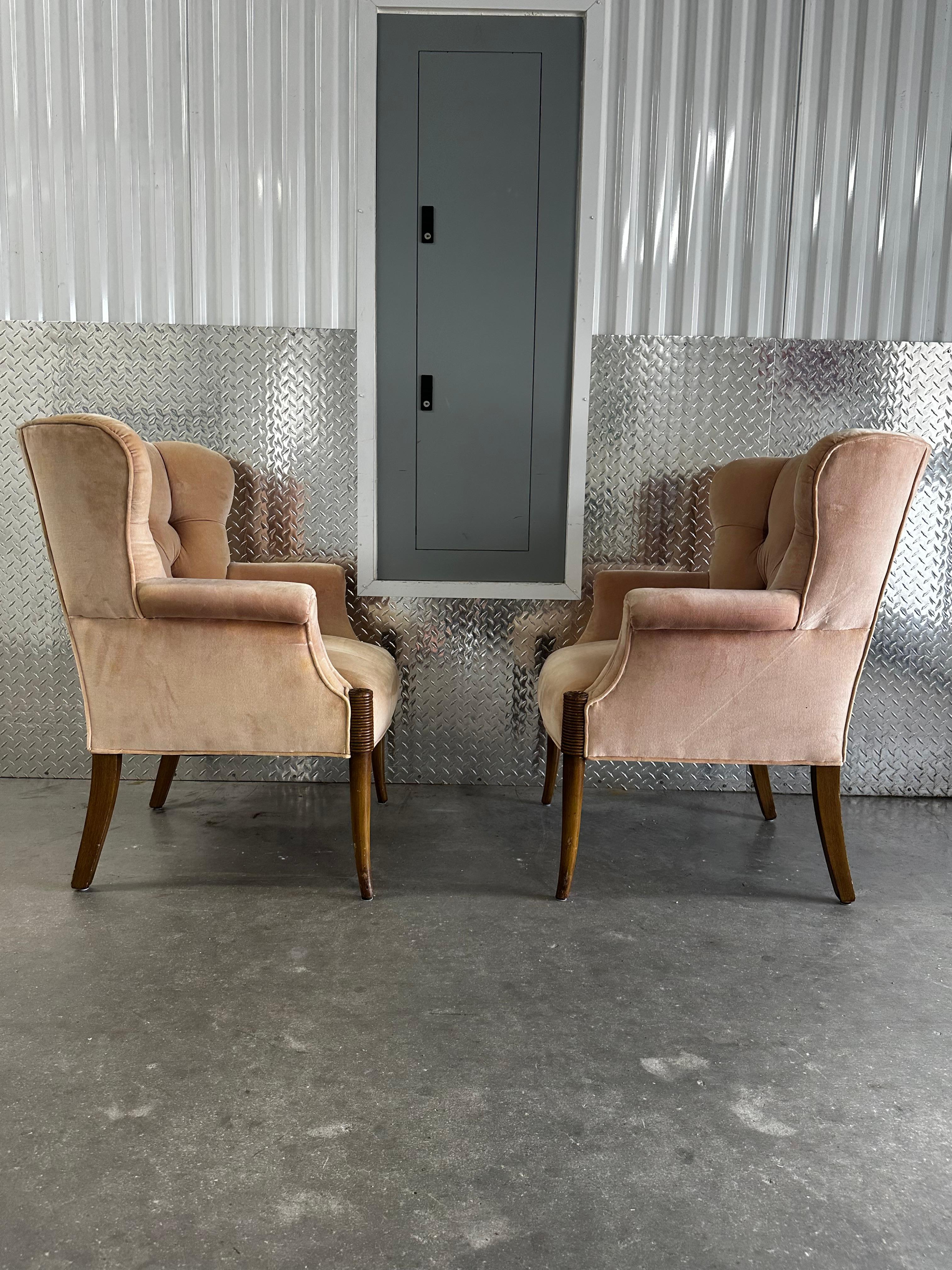 1930s Art Deco Sculptural Pink Velvet Paul Follot Style Arm Chairs, Set of 2 In Good Condition For Sale In Fort Lauderdale, FL