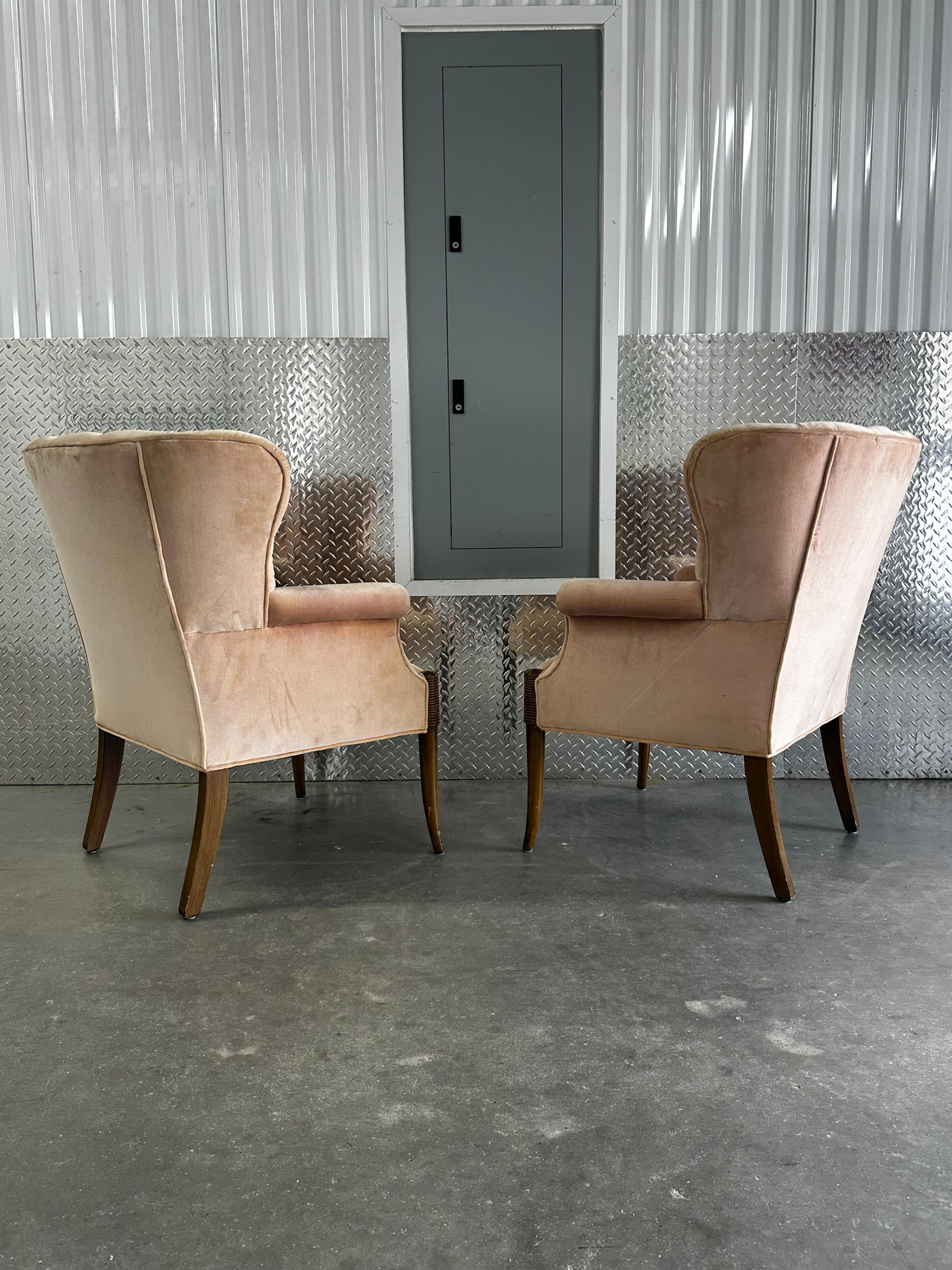 Mid-20th Century 1930s Art Deco Sculptural Pink Velvet Paul Follot Style Arm Chairs, Set of 2 For Sale