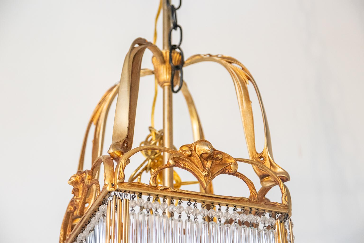 1930s Art Nouveau Gilt Bronze Chandelier with Prisms For Sale 1