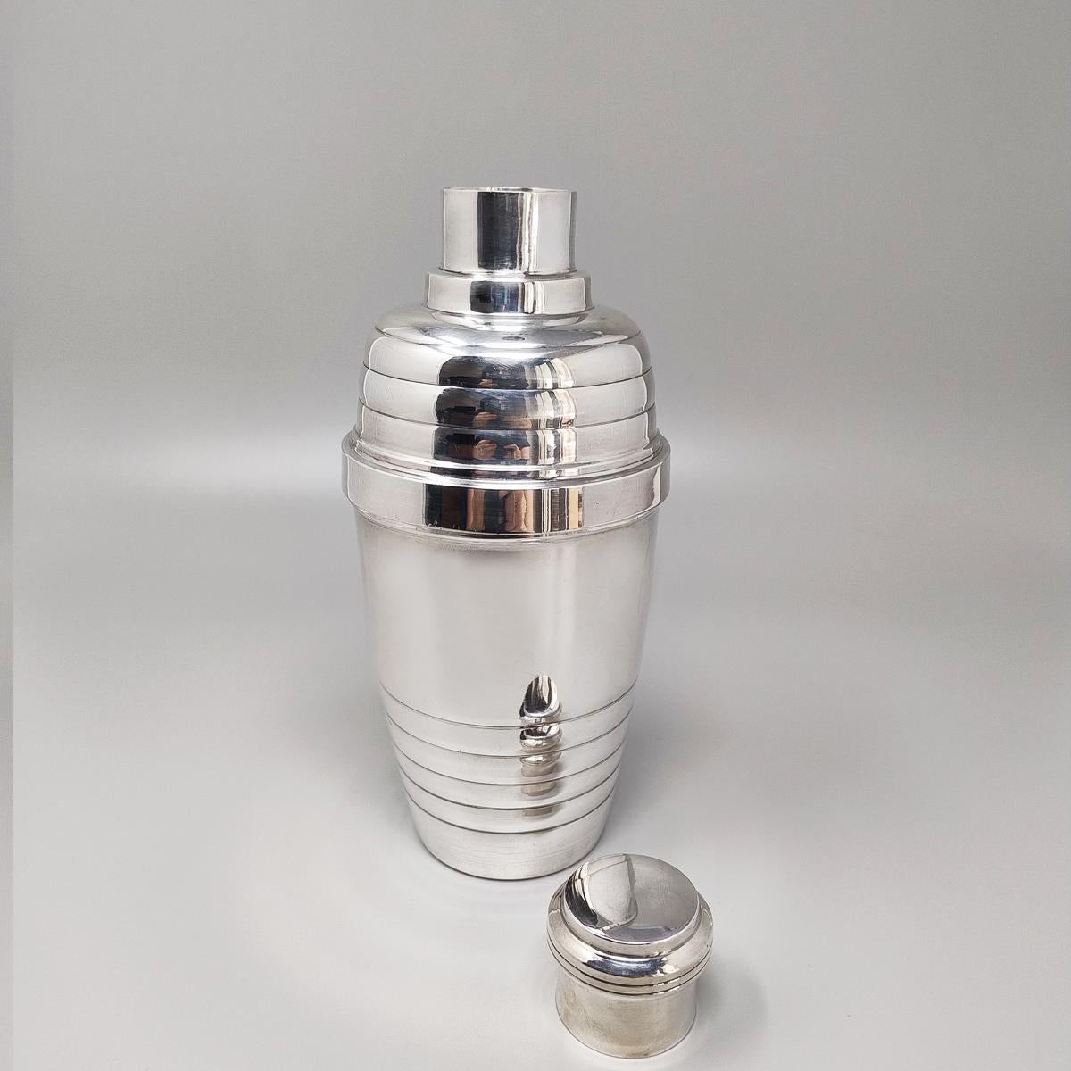 Art Déco 1930 Stupefacente Shakers da cocktail Art Deco di Embe. Prodotto in Italia in vendita