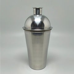 1930s Astonishing Art Deco Cocktail Shaker. Made in France