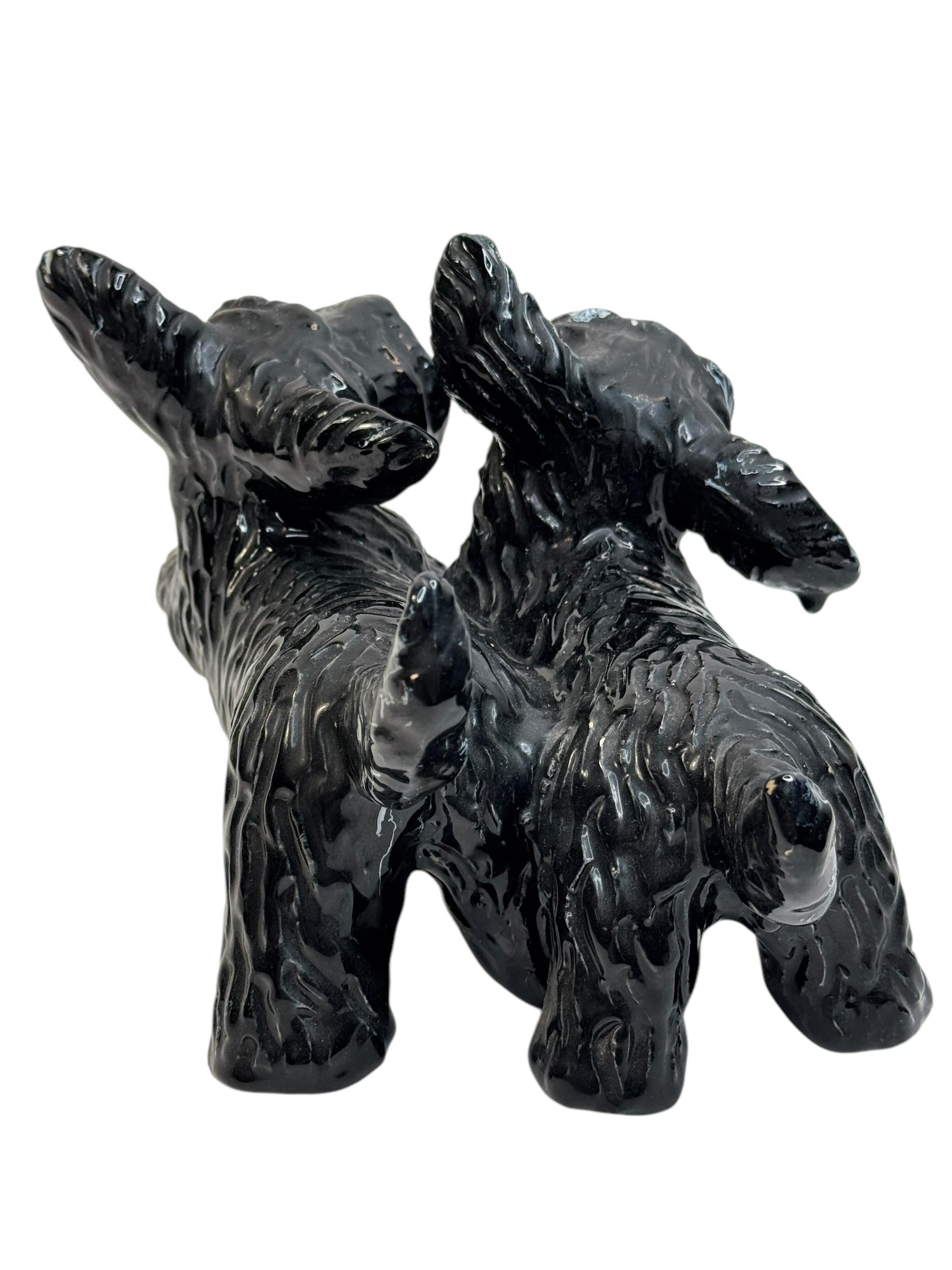 XX secolo Statua di cane Scottie in ceramica Goldscheider degli anni '30 in vendita