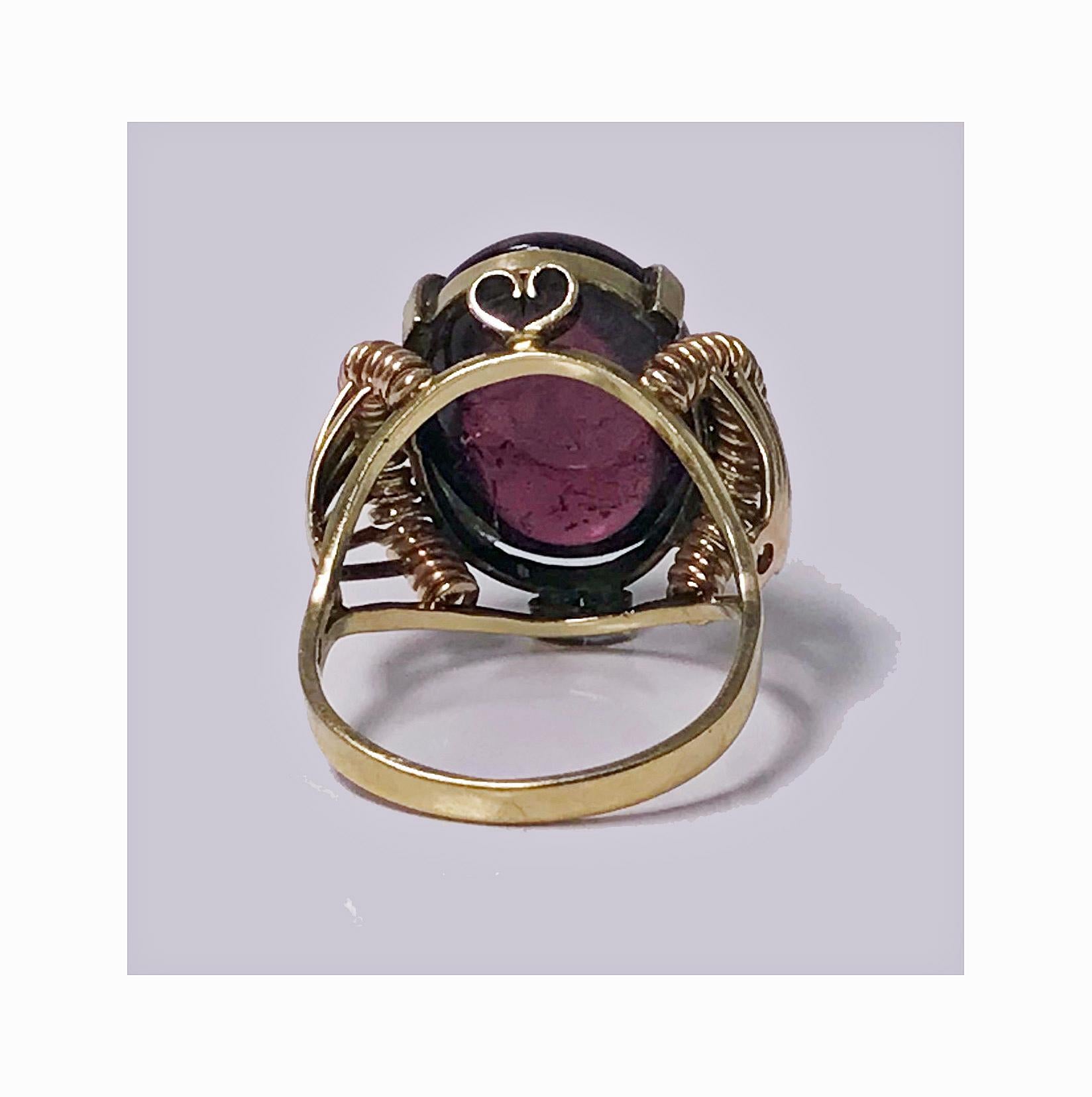 1930s Austrian Pink Tourmaline Gold Ring In Good Condition In Toronto, ON