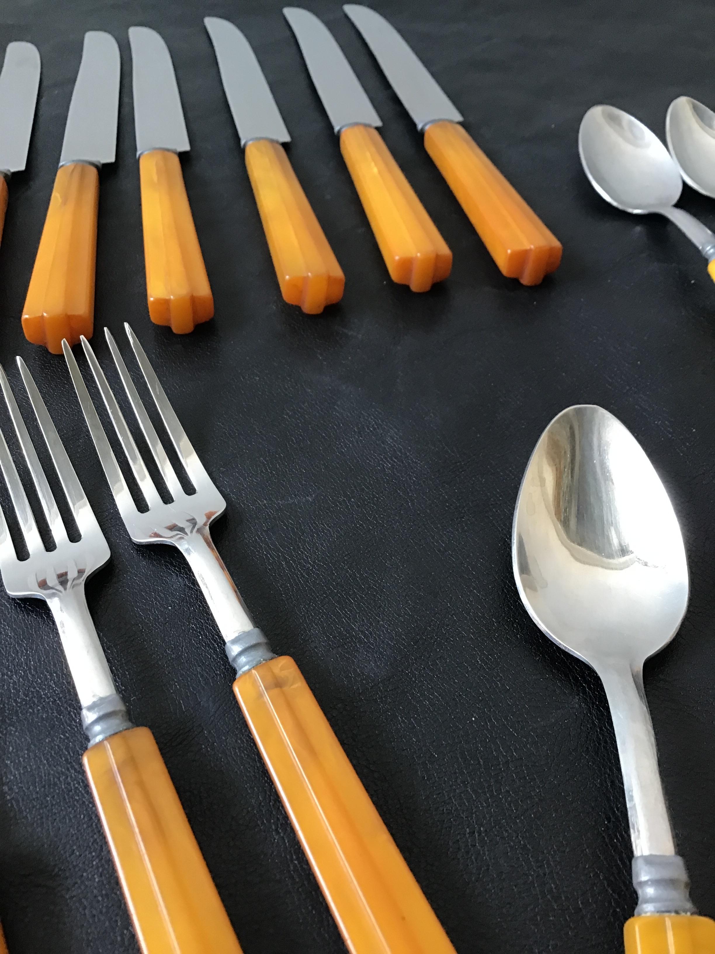 bakelite silverware