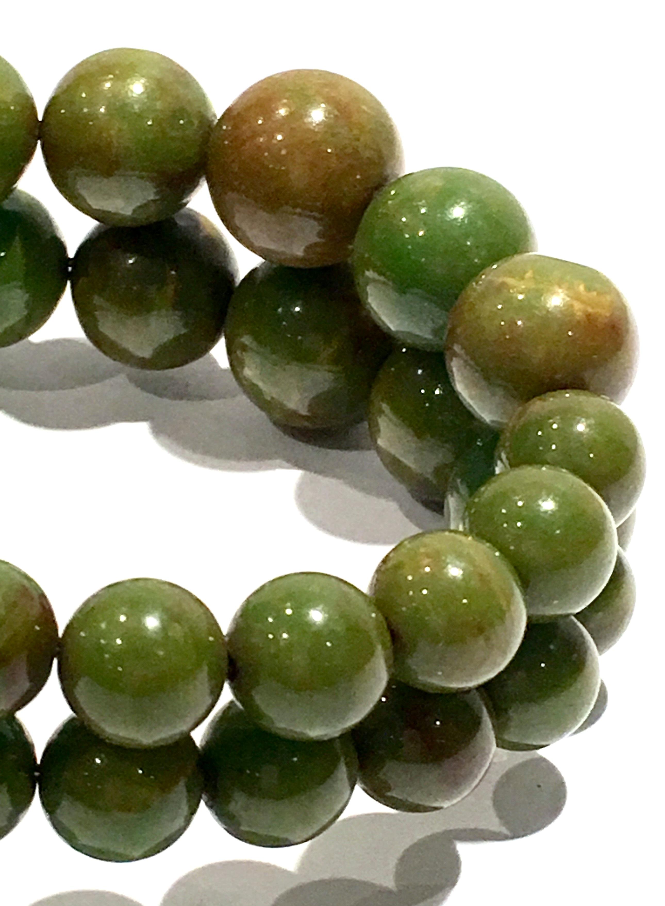 Women's or Men's 1930'S Bakelite Pea Green Round Bead Memory Bracelet