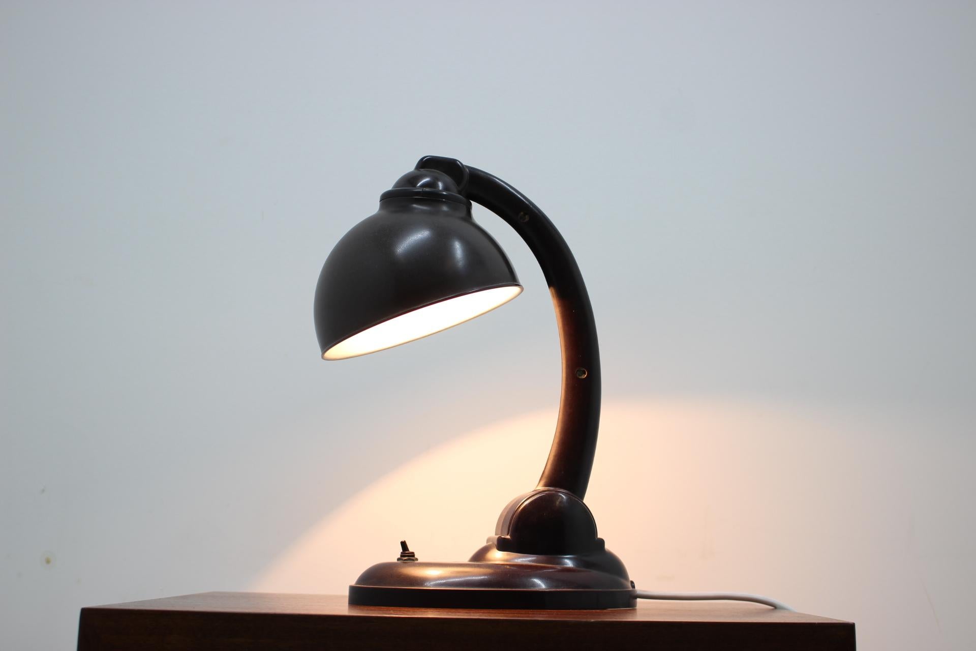 1930s Bakelite Table Lamp by Eric Kirkman Cole, Czechoslovakia 4