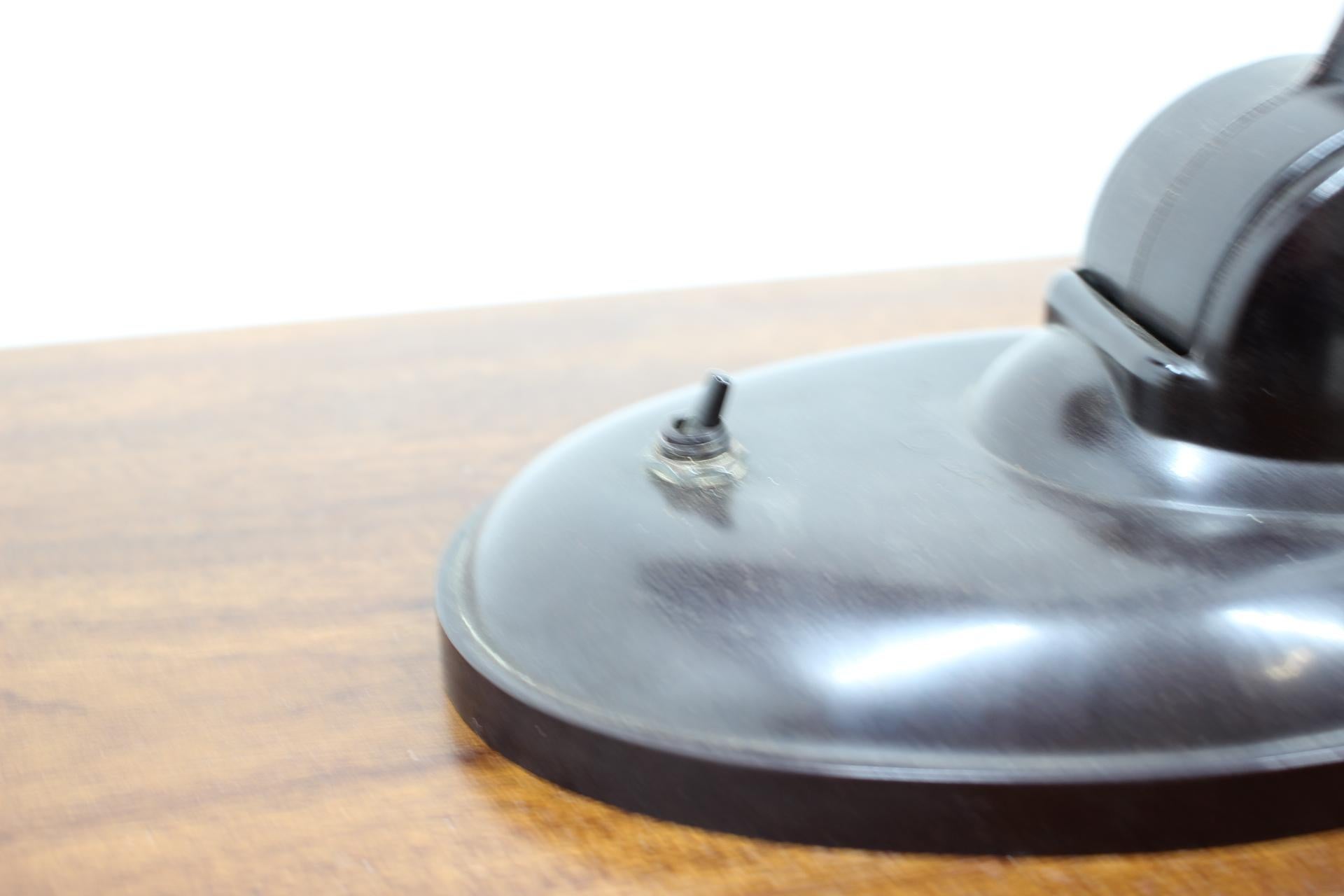 1930s Bakelite Table Lamp by Eric Kirkman Cole, Czechoslovakia 6