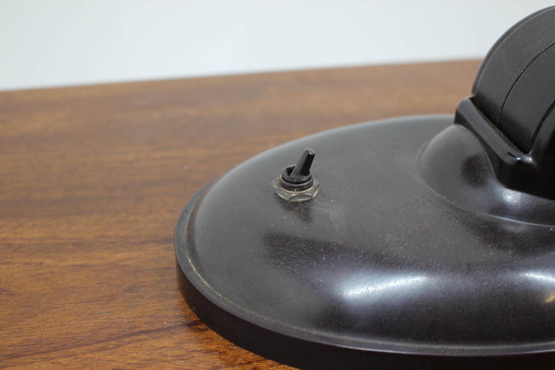1930s Bakelite Table Lamp by Eric Kirkman Cole, Czechoslovakia 7