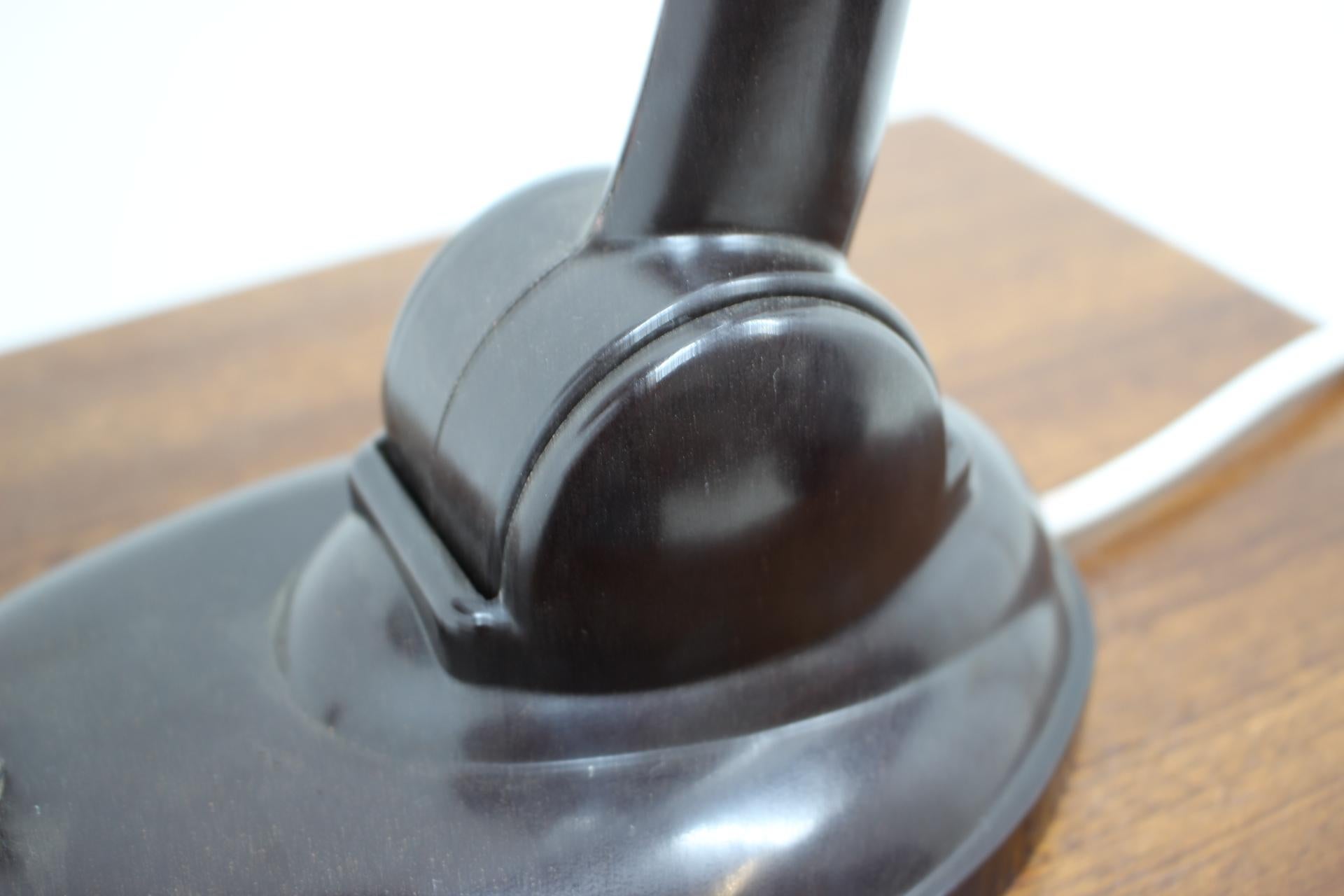 1930s Bakelite Table Lamp by Eric Kirkman Cole, Czechoslovakia 8