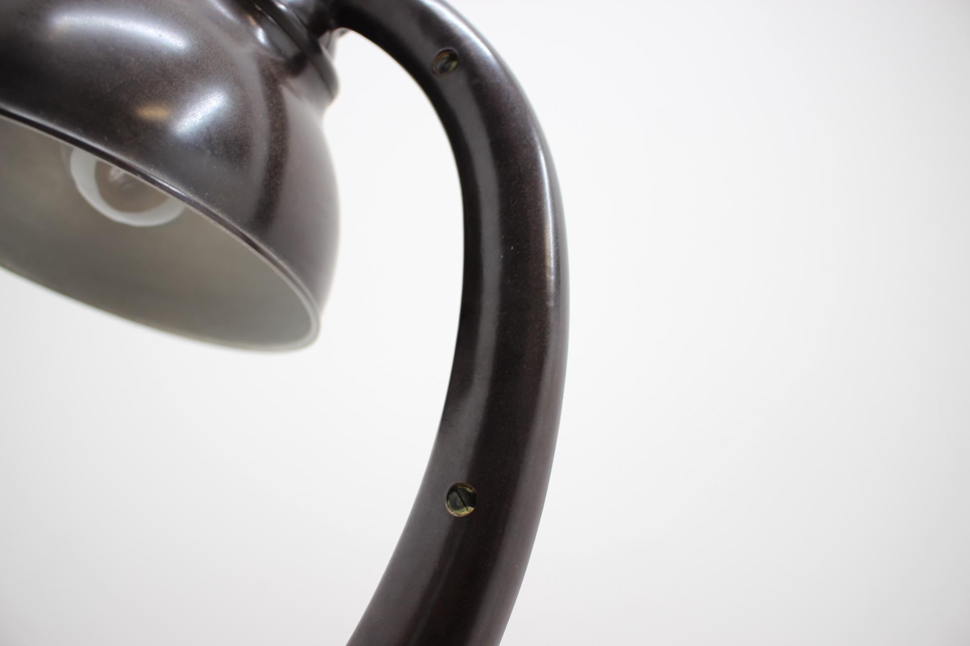 1930s Bakelite Table Lamp by Eric Kirkman Cole, Czechoslovakia 11
