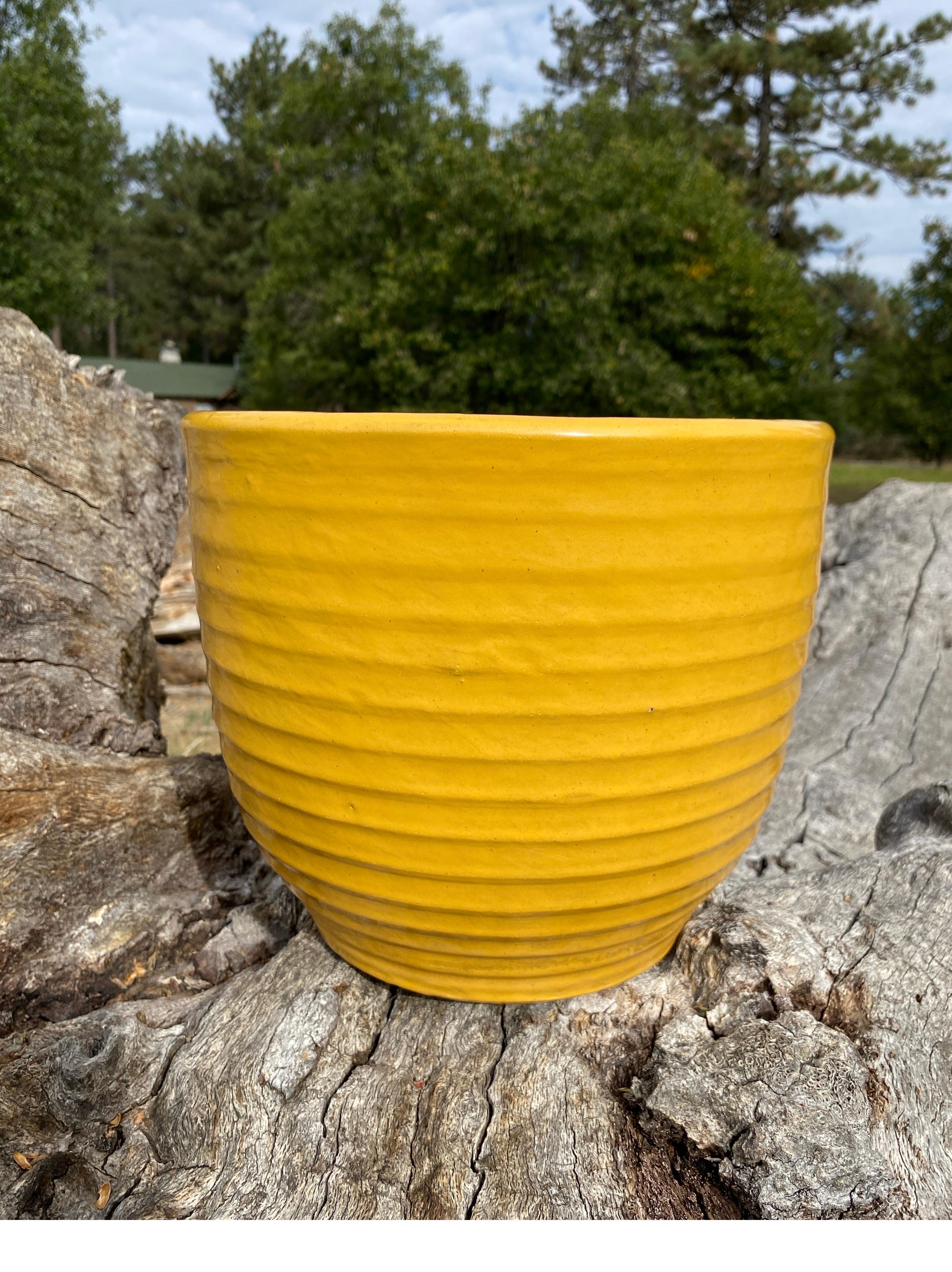 American 1930's Bauer Pottery Arts & Crafts Ceramic Yellow Ringware Flower Pot Jardinière For Sale