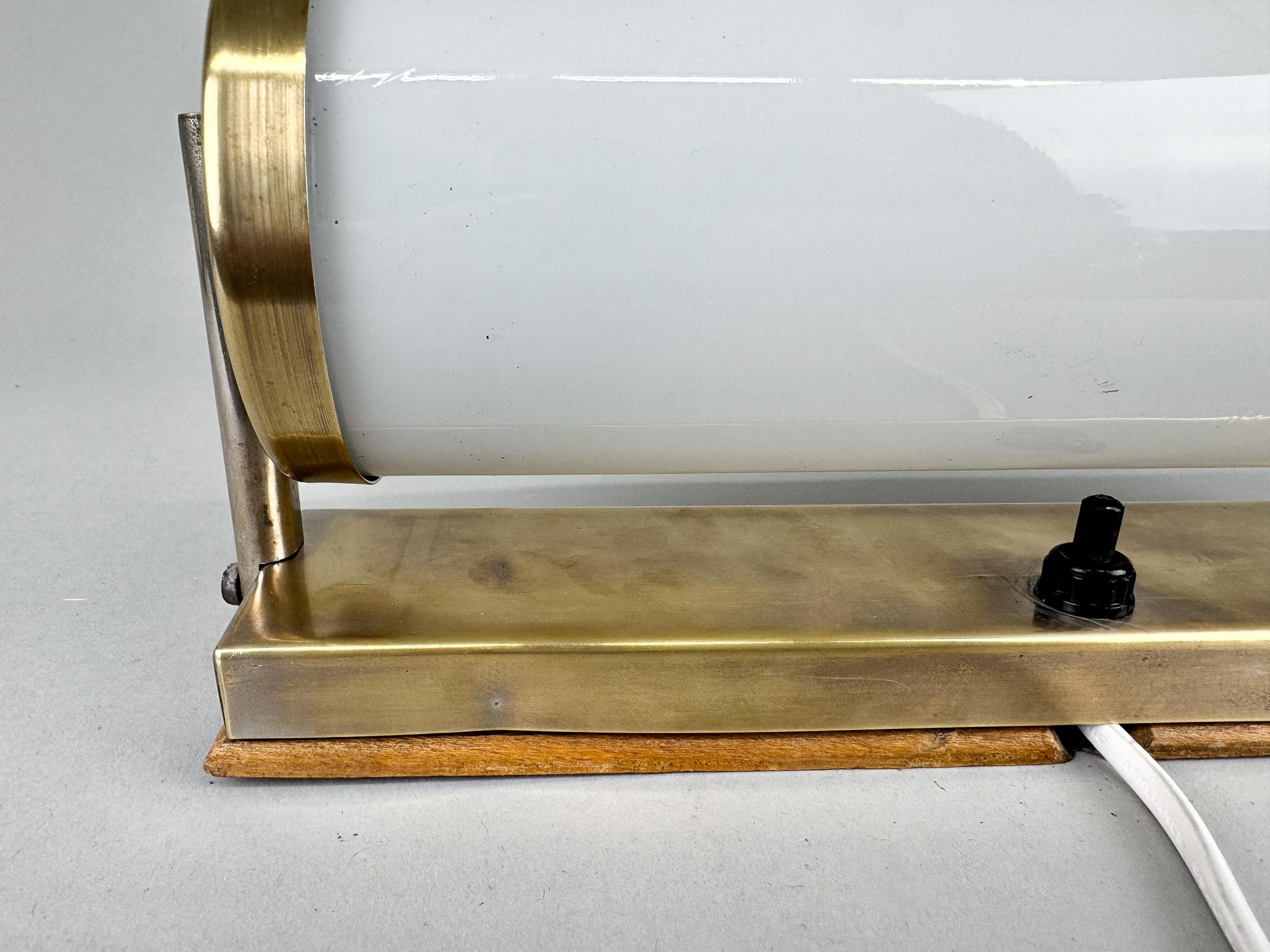 1930's Bauhaus Brass & Milk Glass Wall Lamp, Czechoslovakia For Sale 2