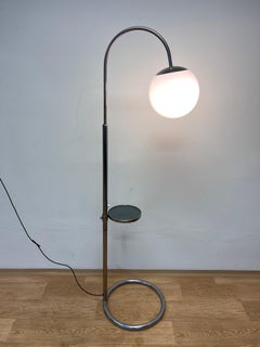 Lampada da terra in cromo Bauhaus del 1930 di Hana Záveská, Cecoslovacchia 1930