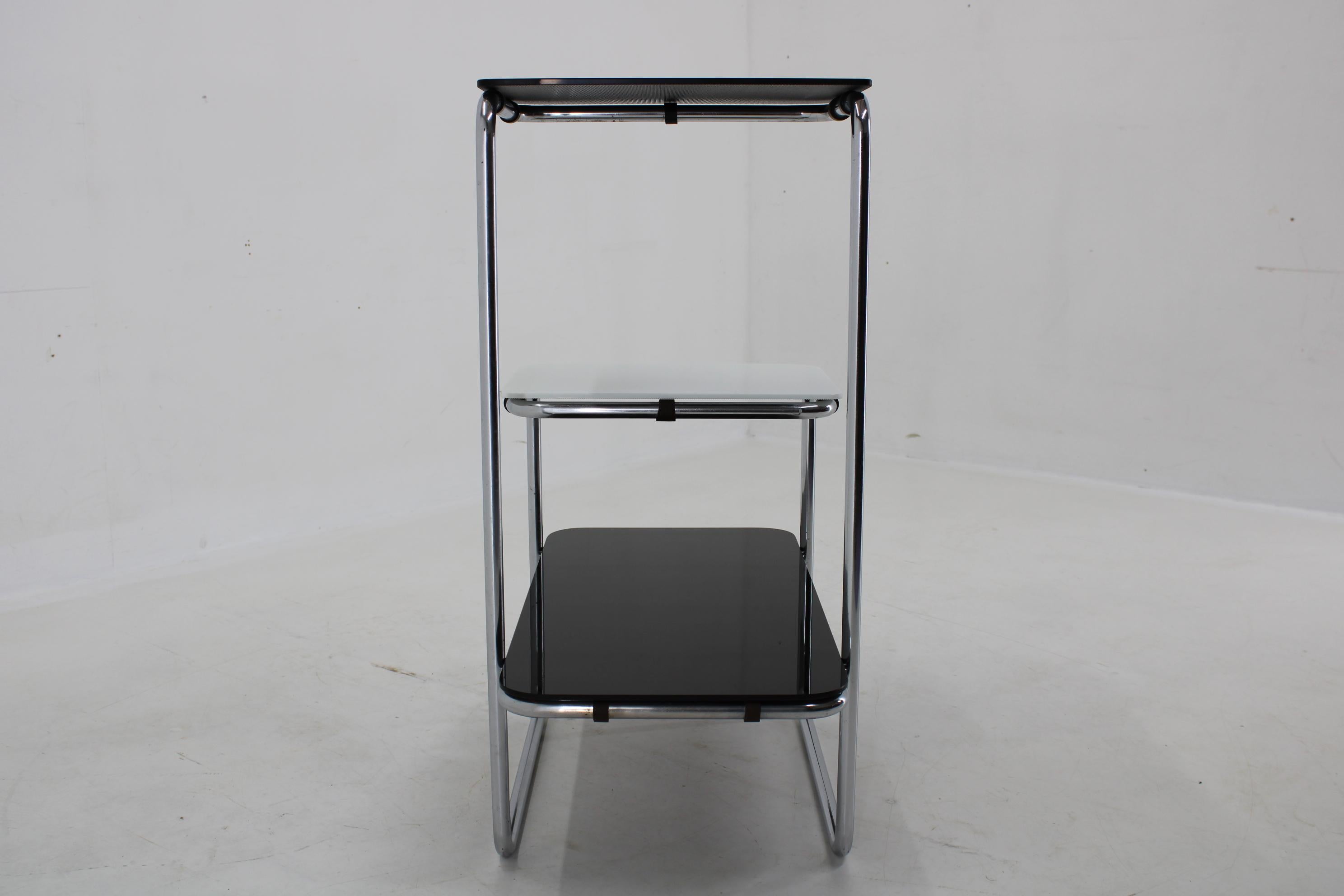 Mid-20th Century 1930s Bauhaus Chrome Plated Etagere with Opaxy Glass, Czechoslovakia For Sale