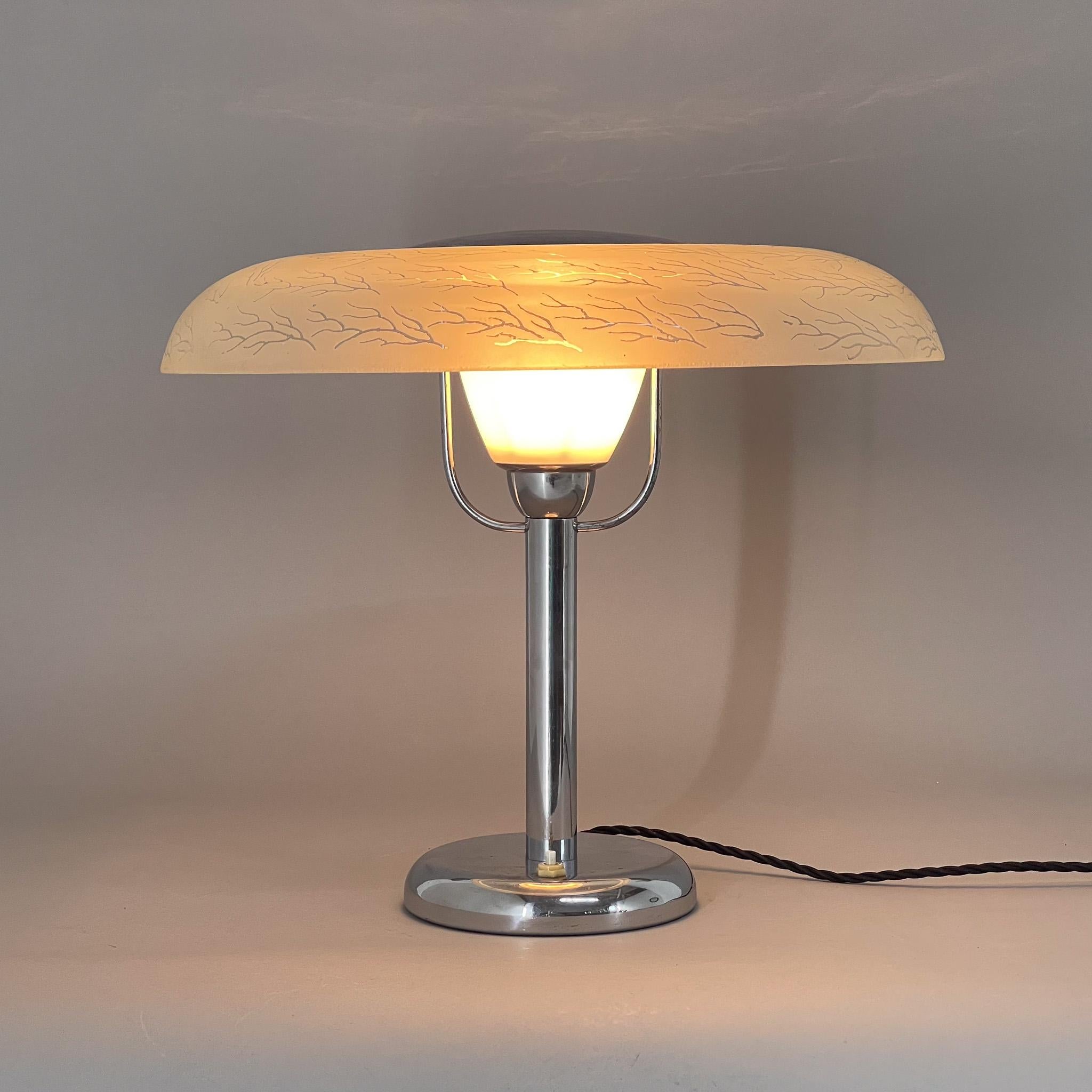 1930s Bauhaus Chrome Table Lamp, Czechoslovakia For Sale 7