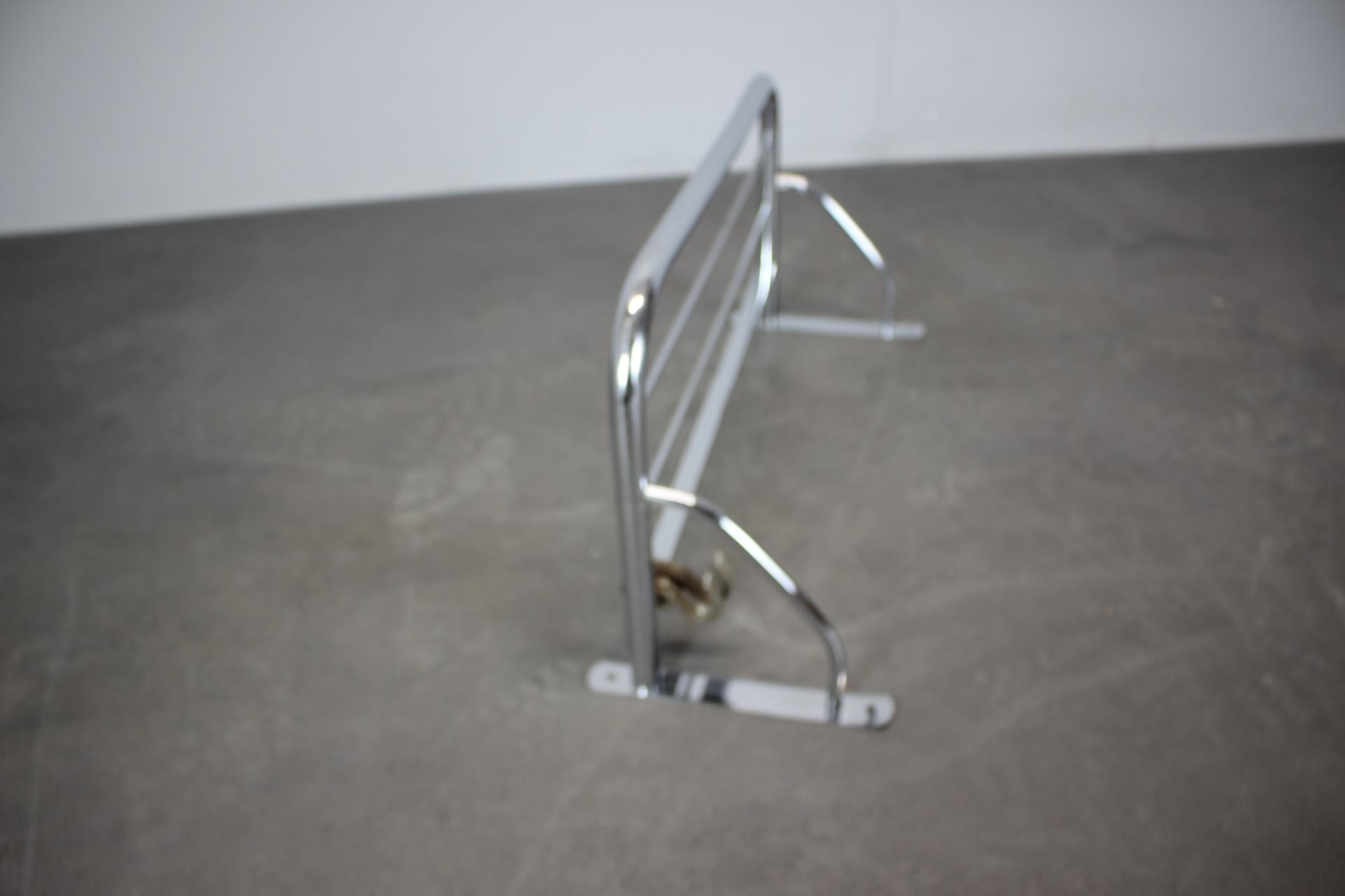 Ceco Appendiabiti da parete in cromo Bauhaus anni '30 in vendita