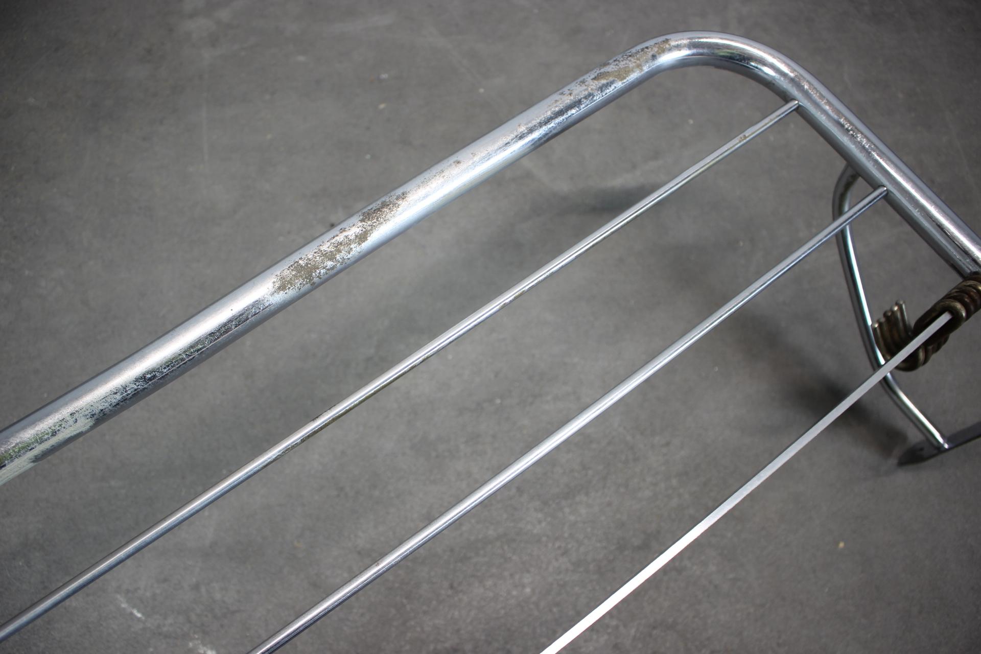 Appendiabiti da parete in cromo Bauhaus anni '30 in vendita 2