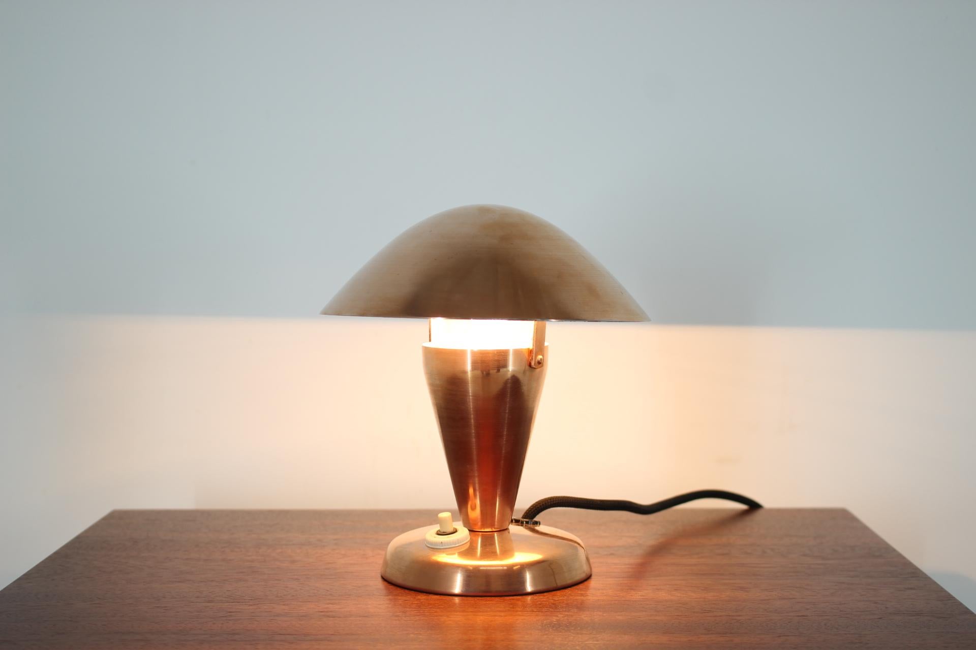 1930s Bauhaus Copper Small Table Lamp, Czechoslovakia 8